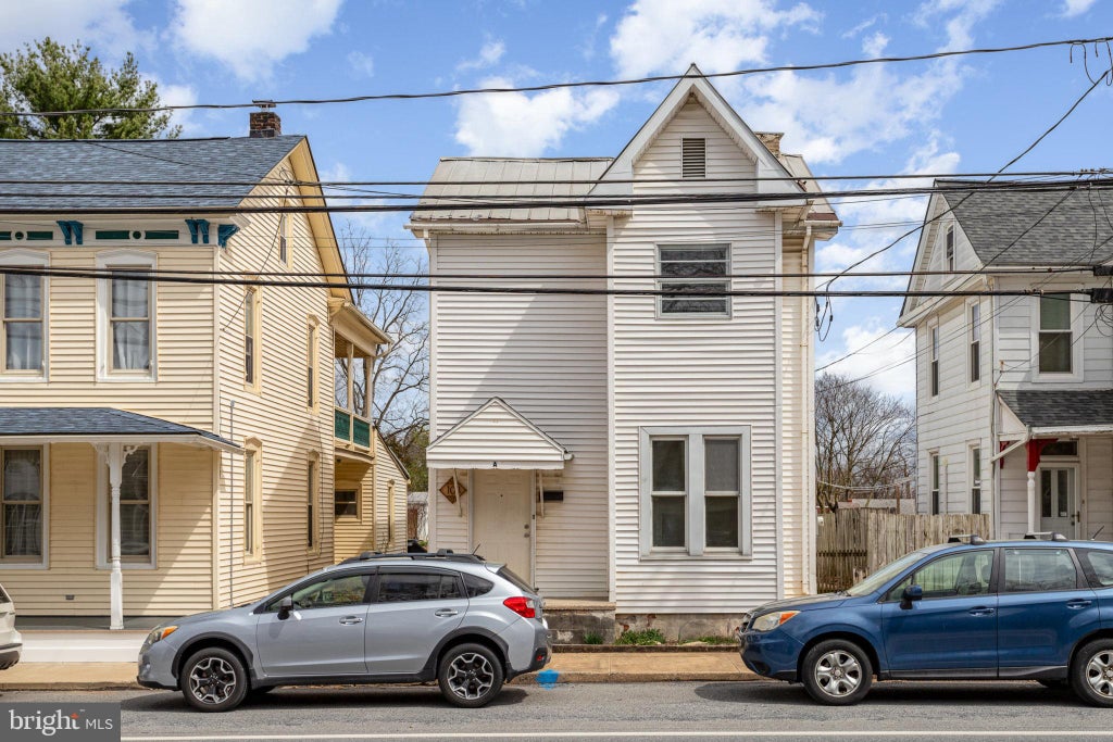 Photo of 108 S River Street, MAYTOWN, PA 17550 (MLS # PALA2092836)