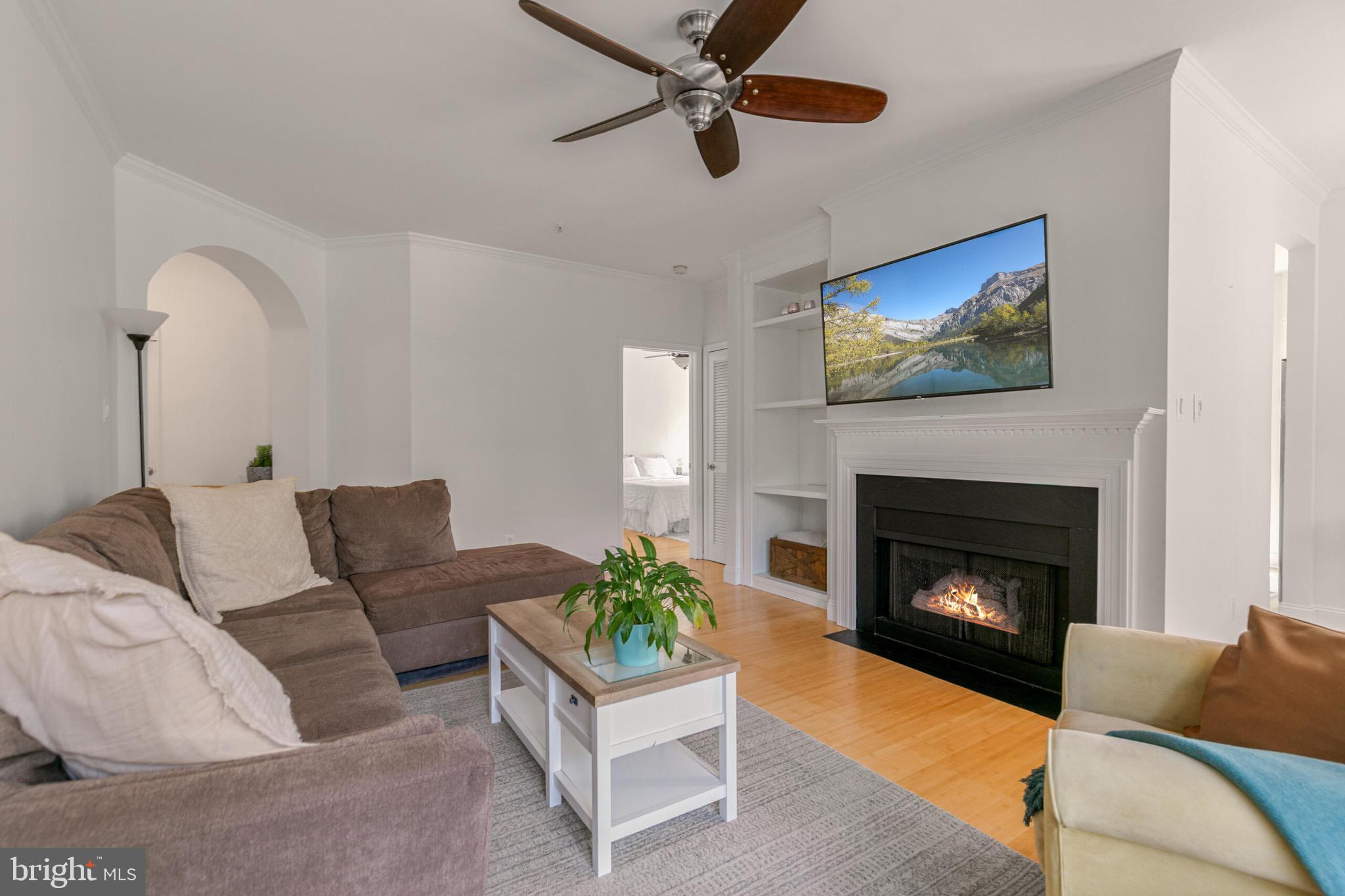 20419 RIVERBEND SQUARE 202