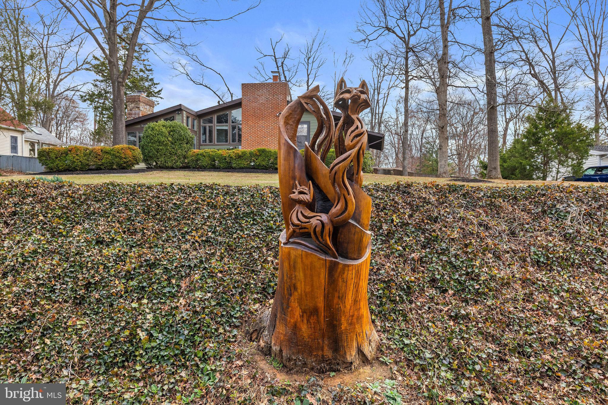 LEE MEADOWS - Residential