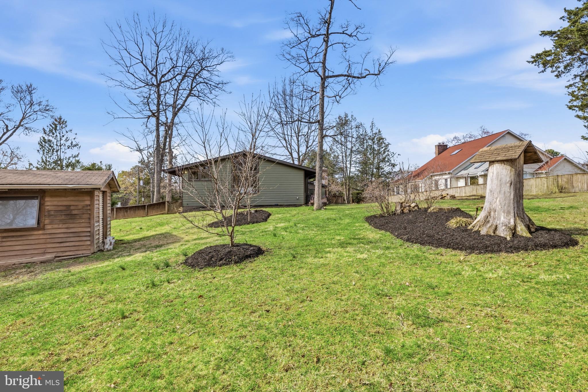 LEE MEADOWS - Residential