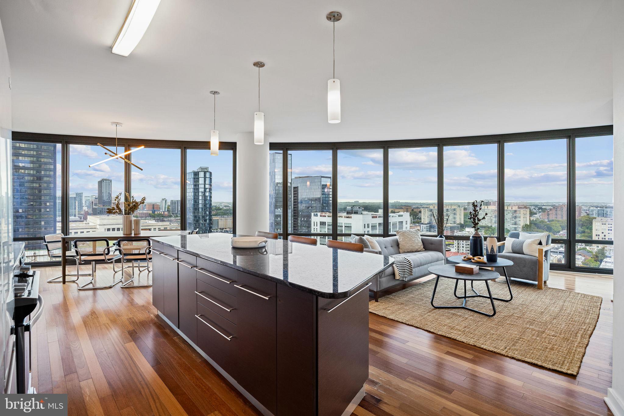 RITTENHOUSE SQUARE - Residential