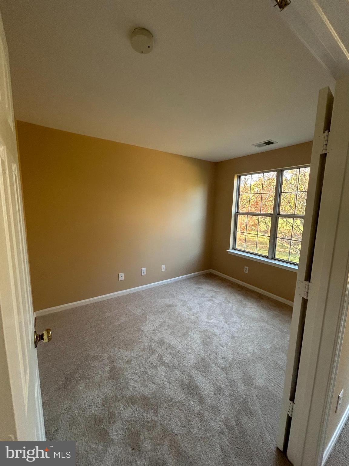 FOX CHASE/EXETER - Residential