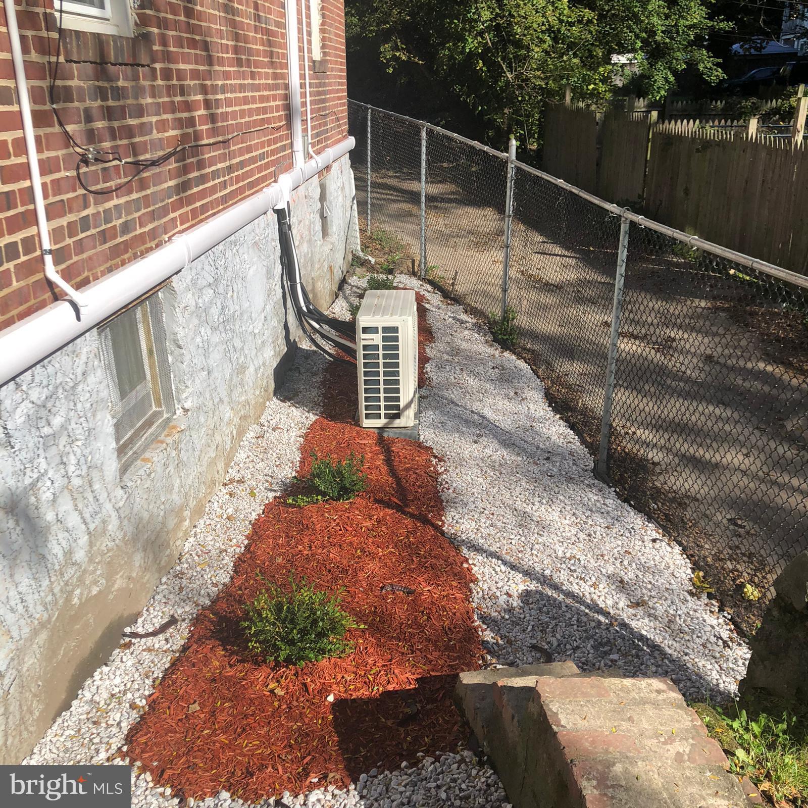 GOVANS - Residential Lease