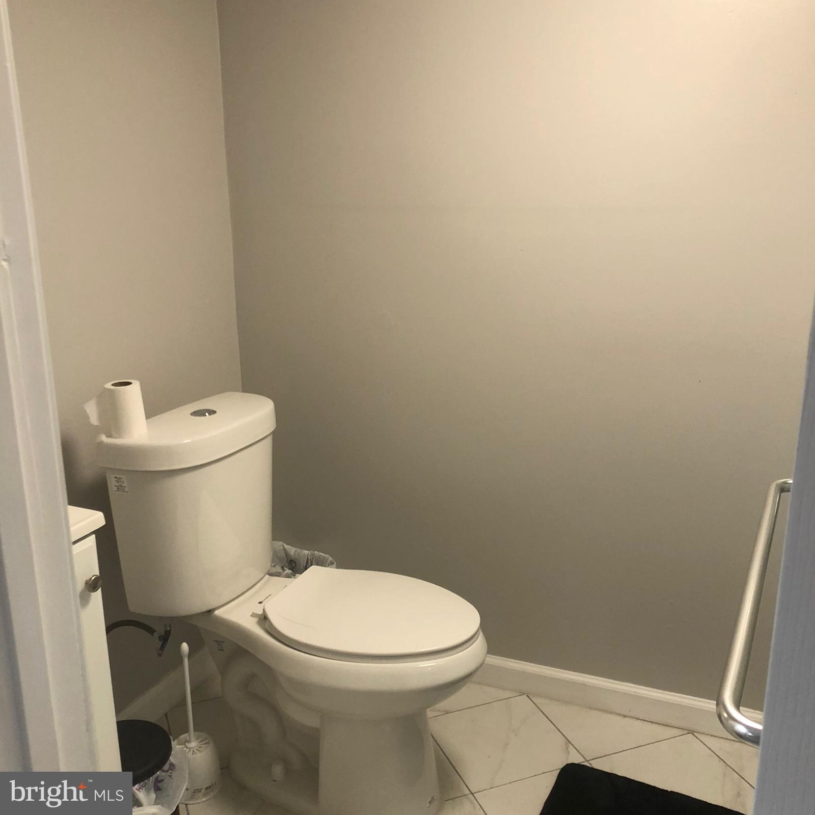 GOVANS - Residential Lease