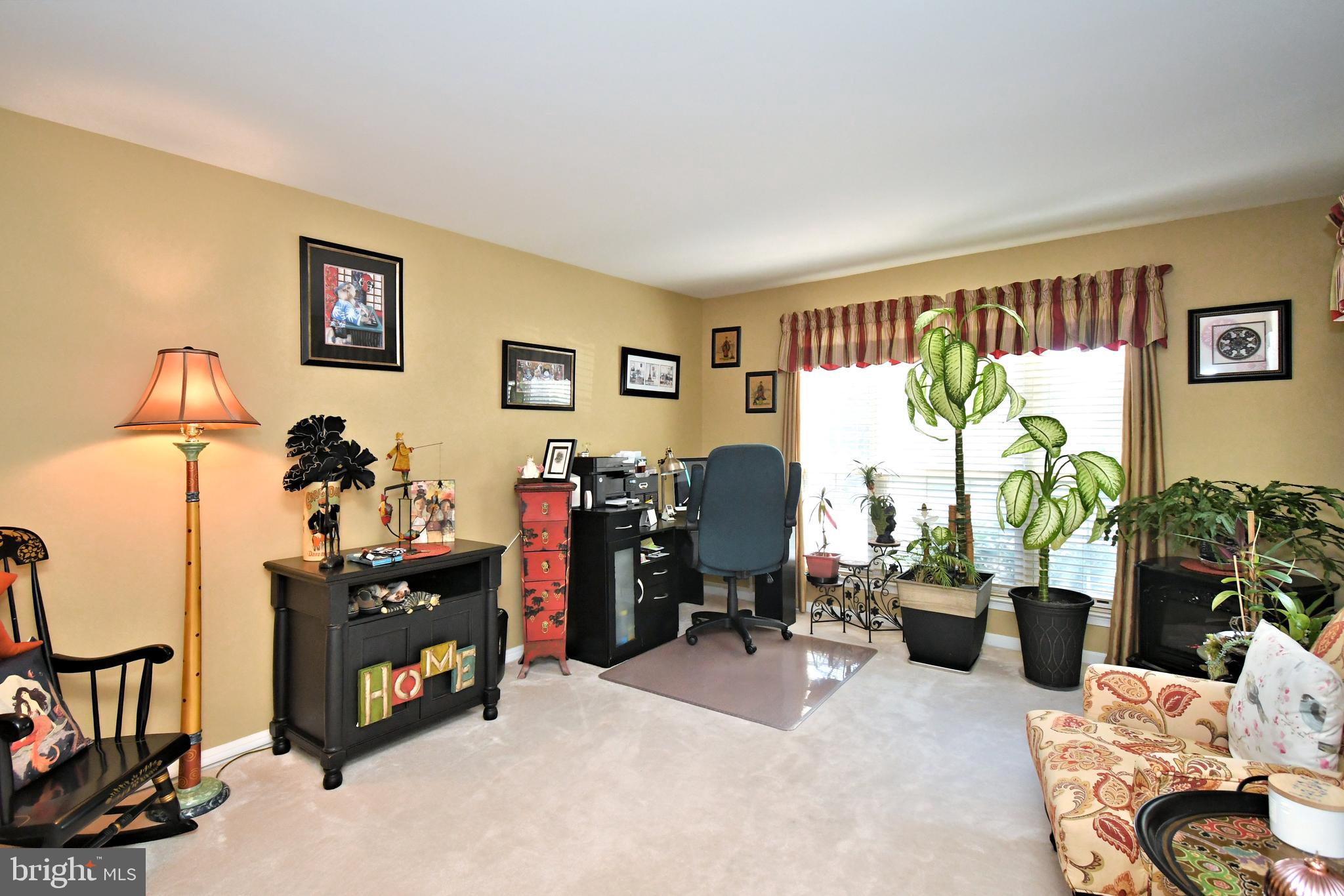 WINNERS CIRCLE - Residential