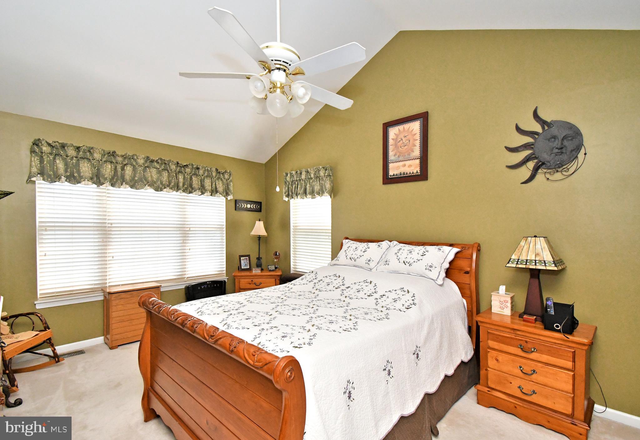 WINNERS CIRCLE - Residential