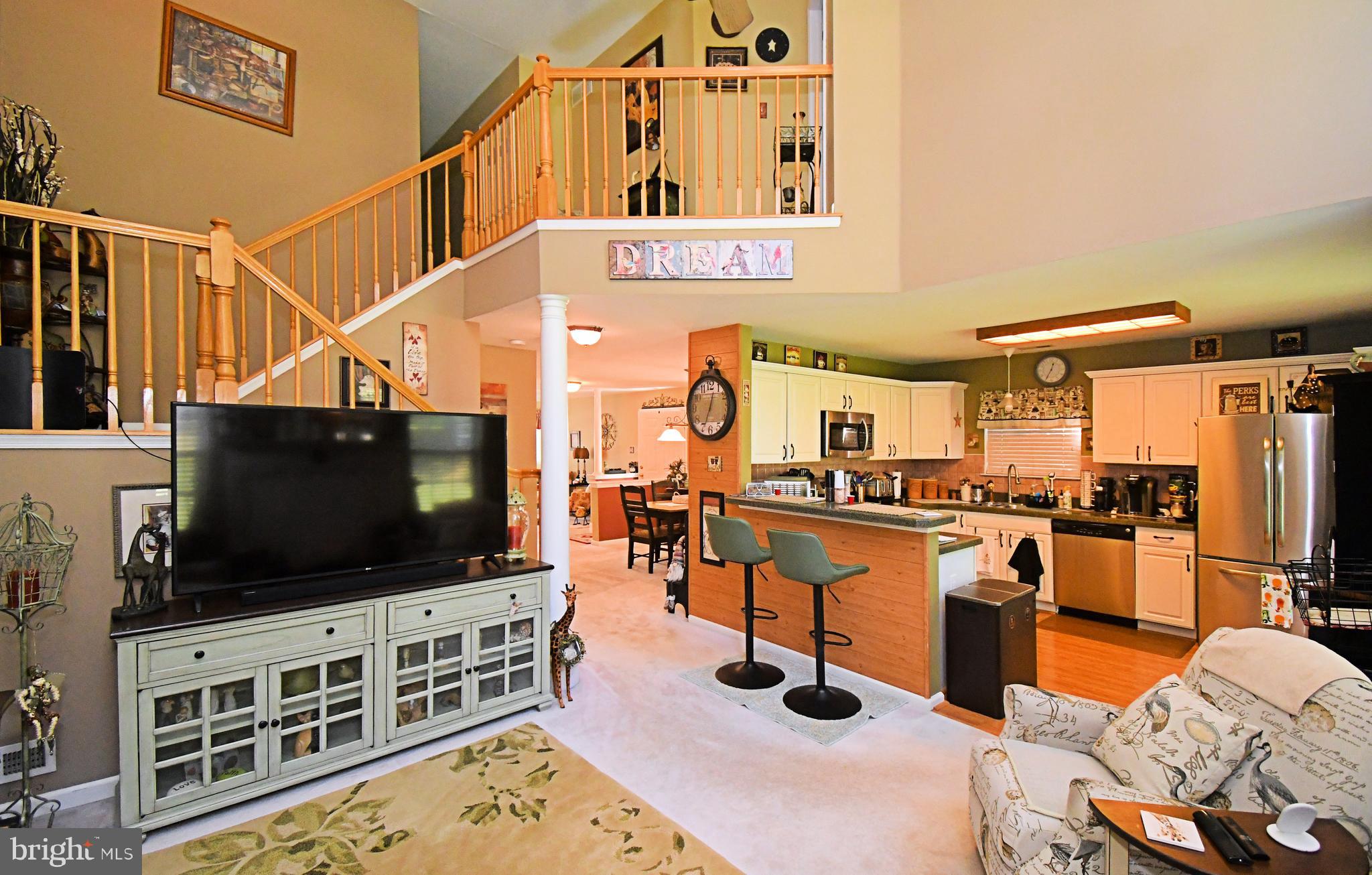 WINNERS CIRCLE - Residential