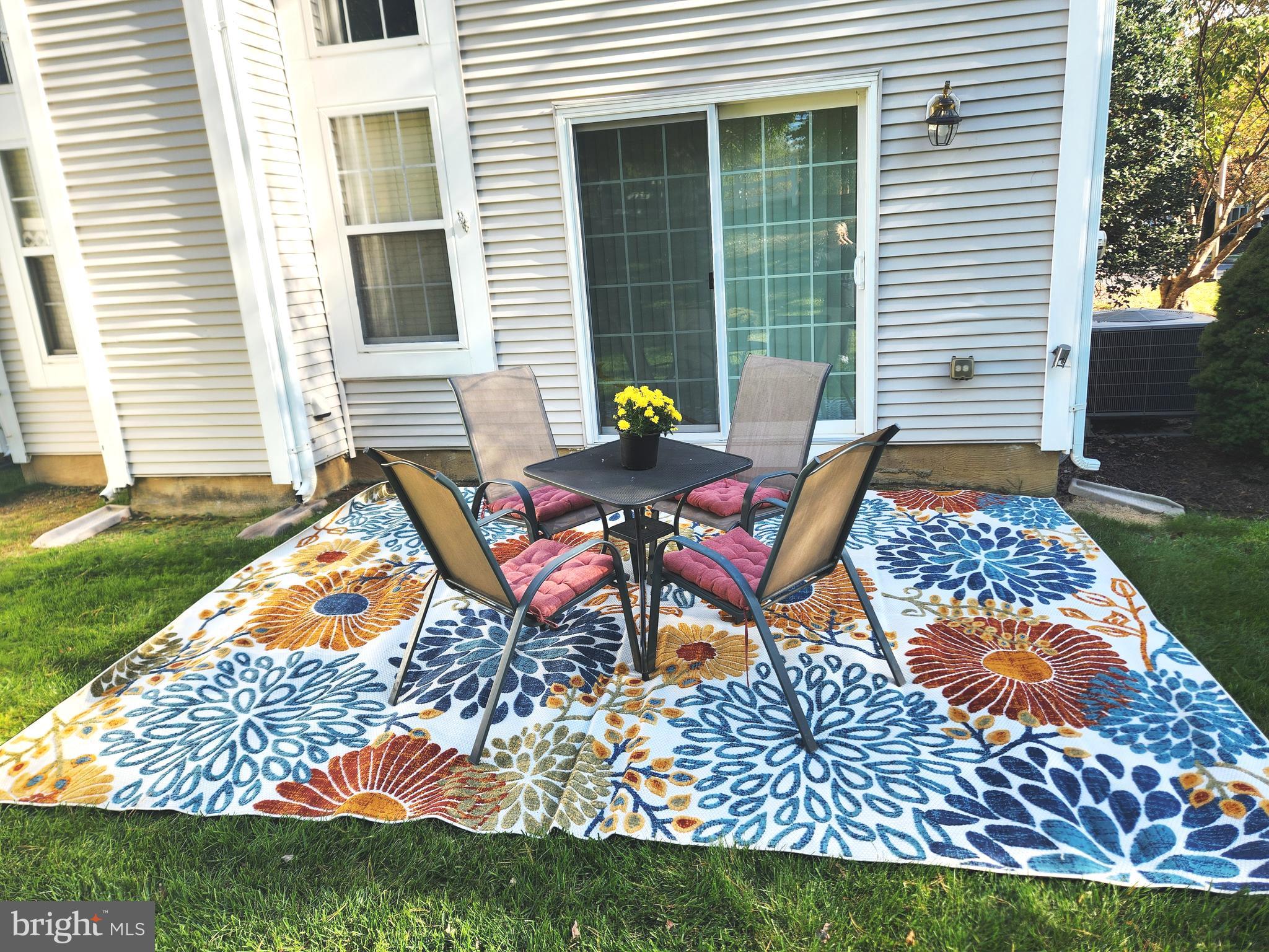 WINNERS CIRCLE - Residential