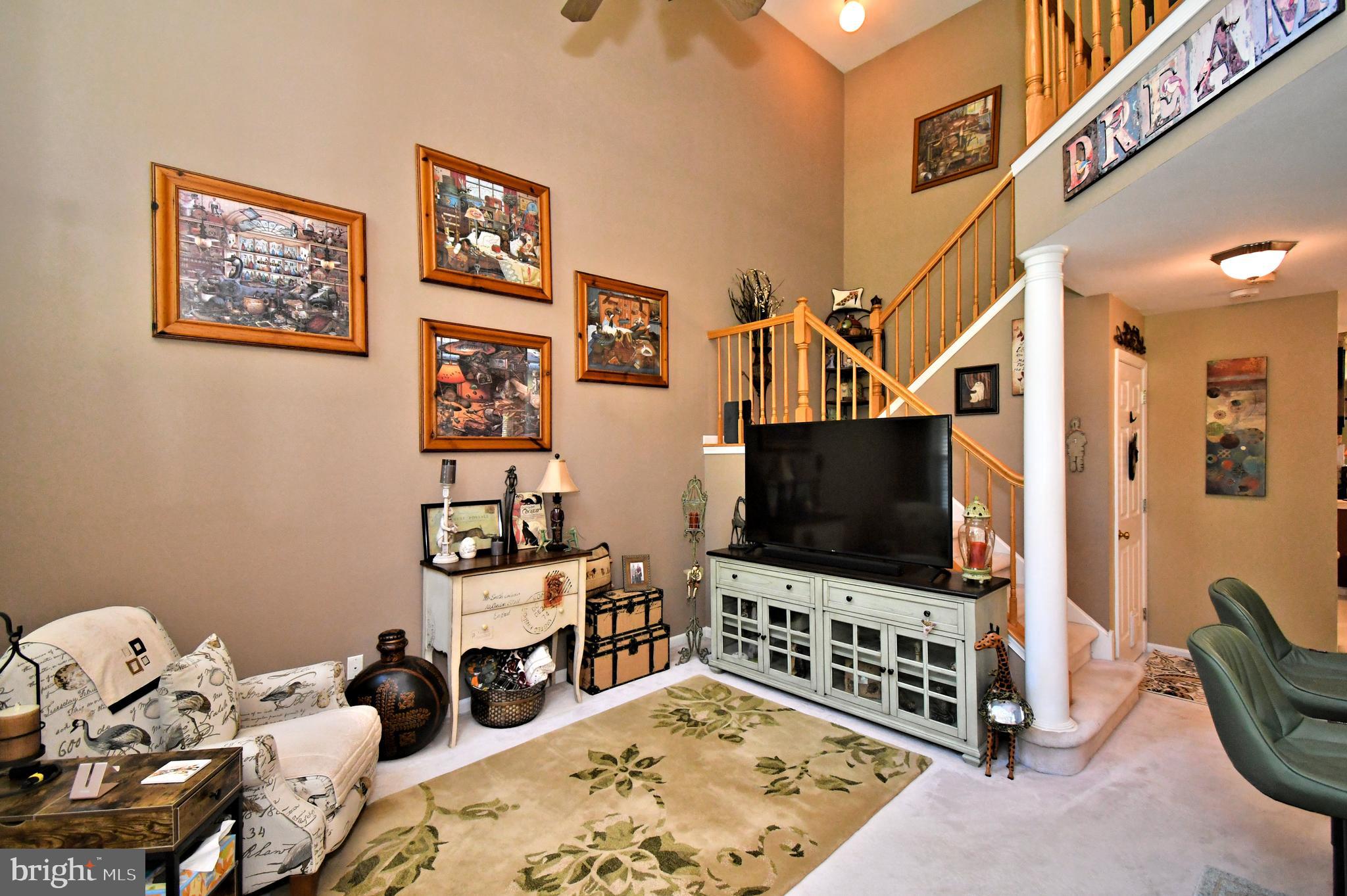 WINNERS CIRCLE - Residential