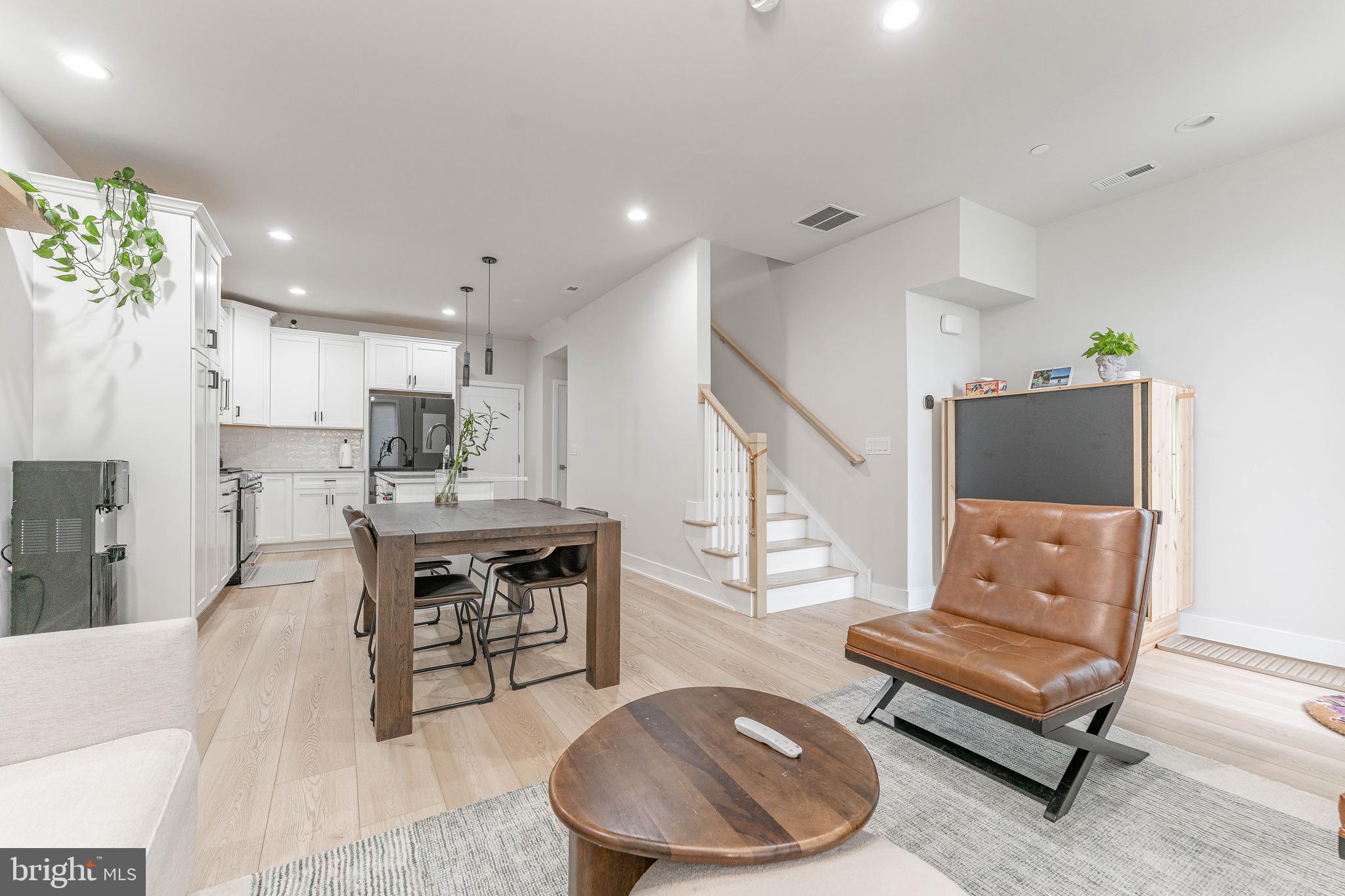 OVERLOOK AT TOWN CENTER - Residential