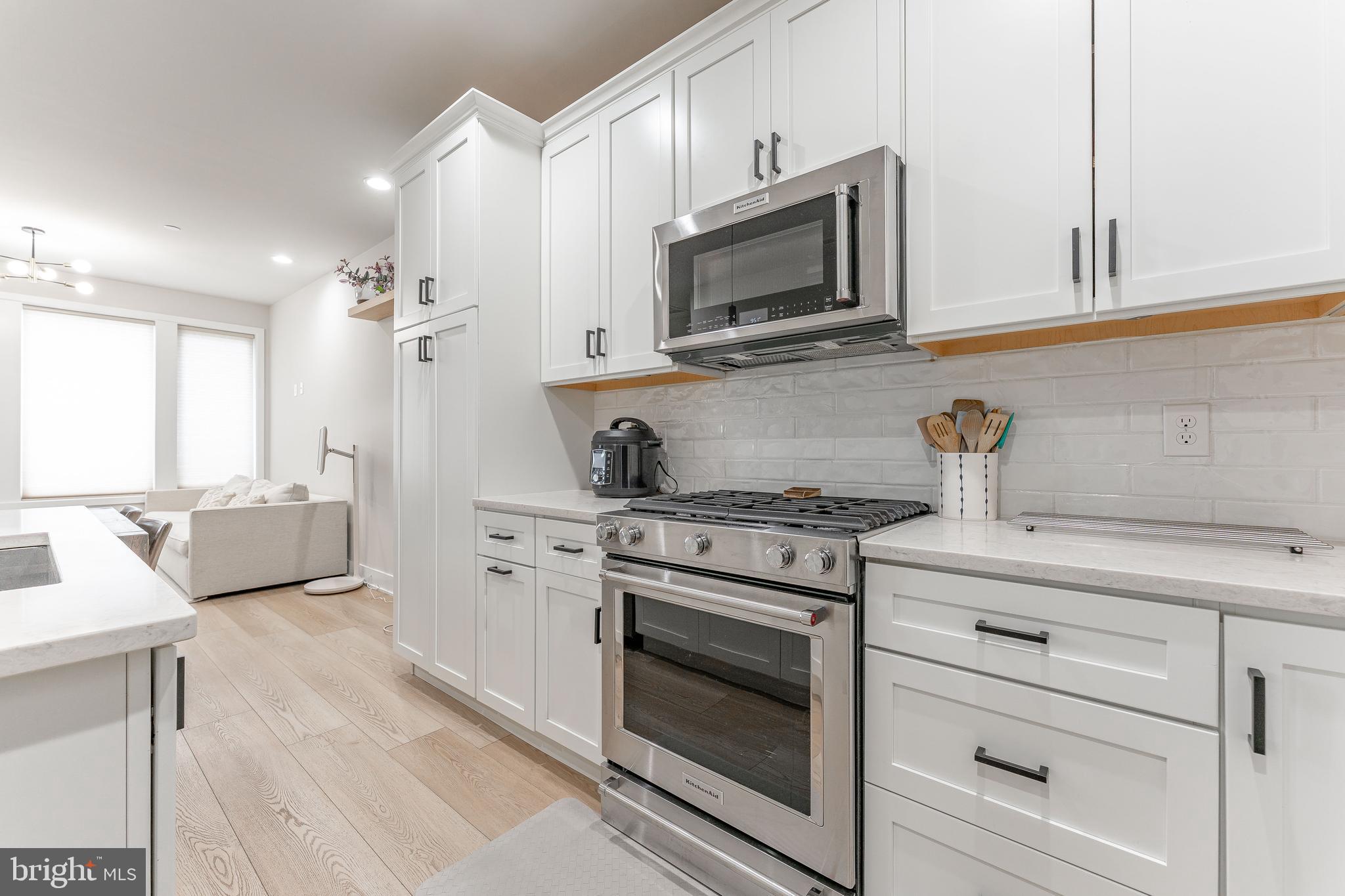 OVERLOOK AT TOWN CENTER - Residential