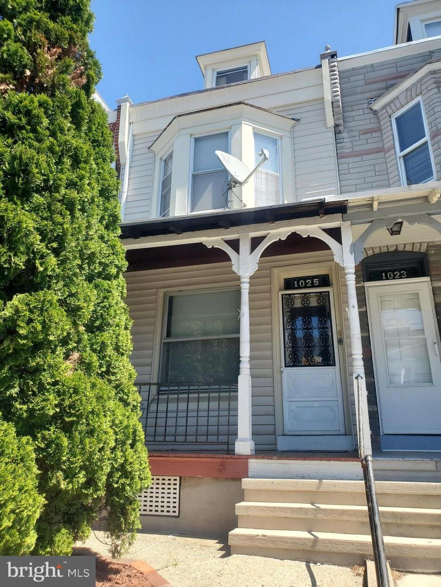Spacious 3 bedroom one bath home in Northeast Reading. This home features freshly refinished hardwood floors in the living room and dining room, spacious private and walk-through bedrooms, and a clean full basement with washer and dryer hook-ups. Outside has a small fence-in yard, and large covered front porch. Tenant pays all utilites including water, sewer, trash, gas for cooking, and oil heat. No smoking and pets are negotiable with additional fees! This home is within walking distance to Reading High and 11th & Pike Playground.