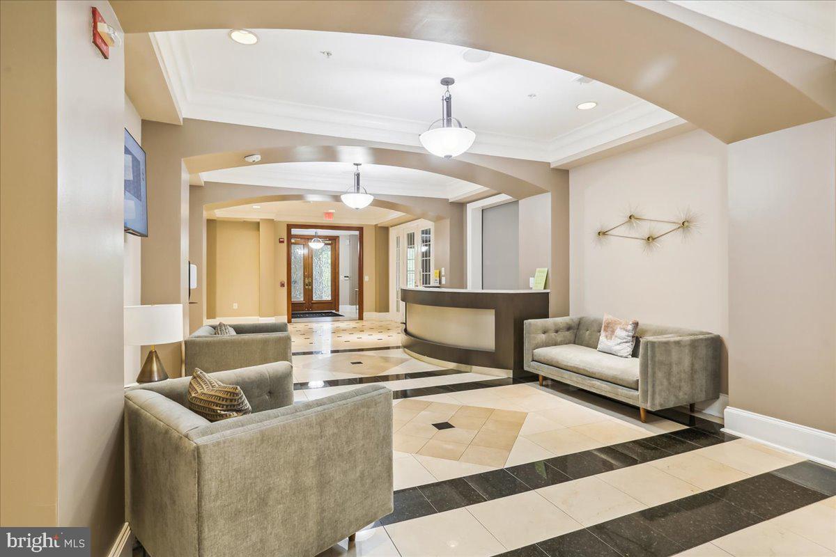 WHITE FLINT STATION - Residential