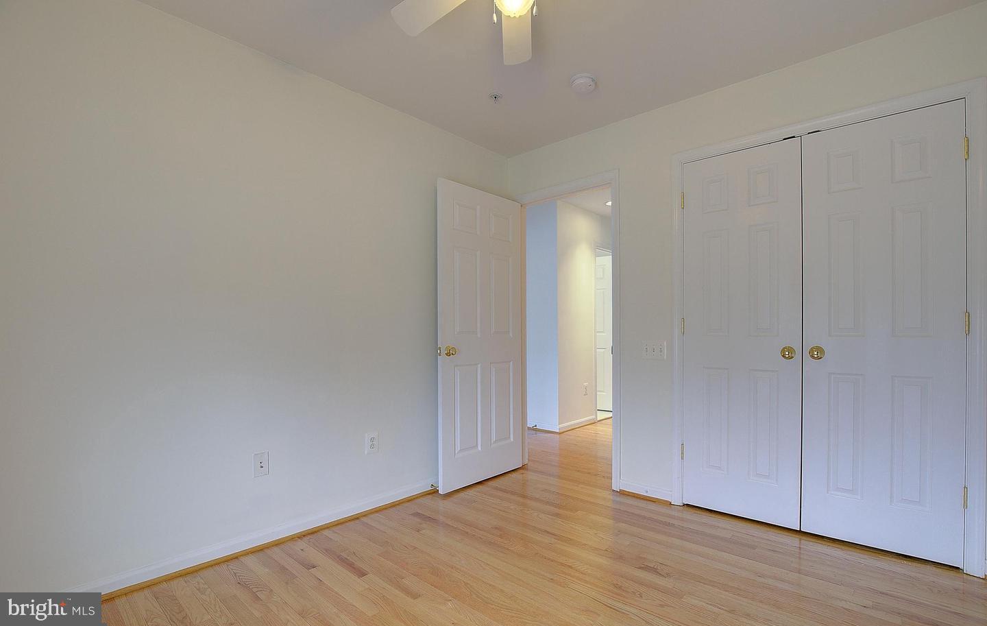 WHEATON HILLS - Residential Lease