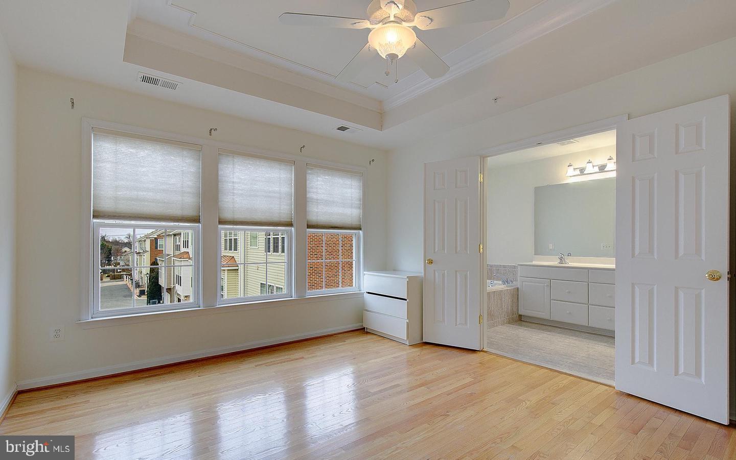 WHEATON HILLS - Residential Lease