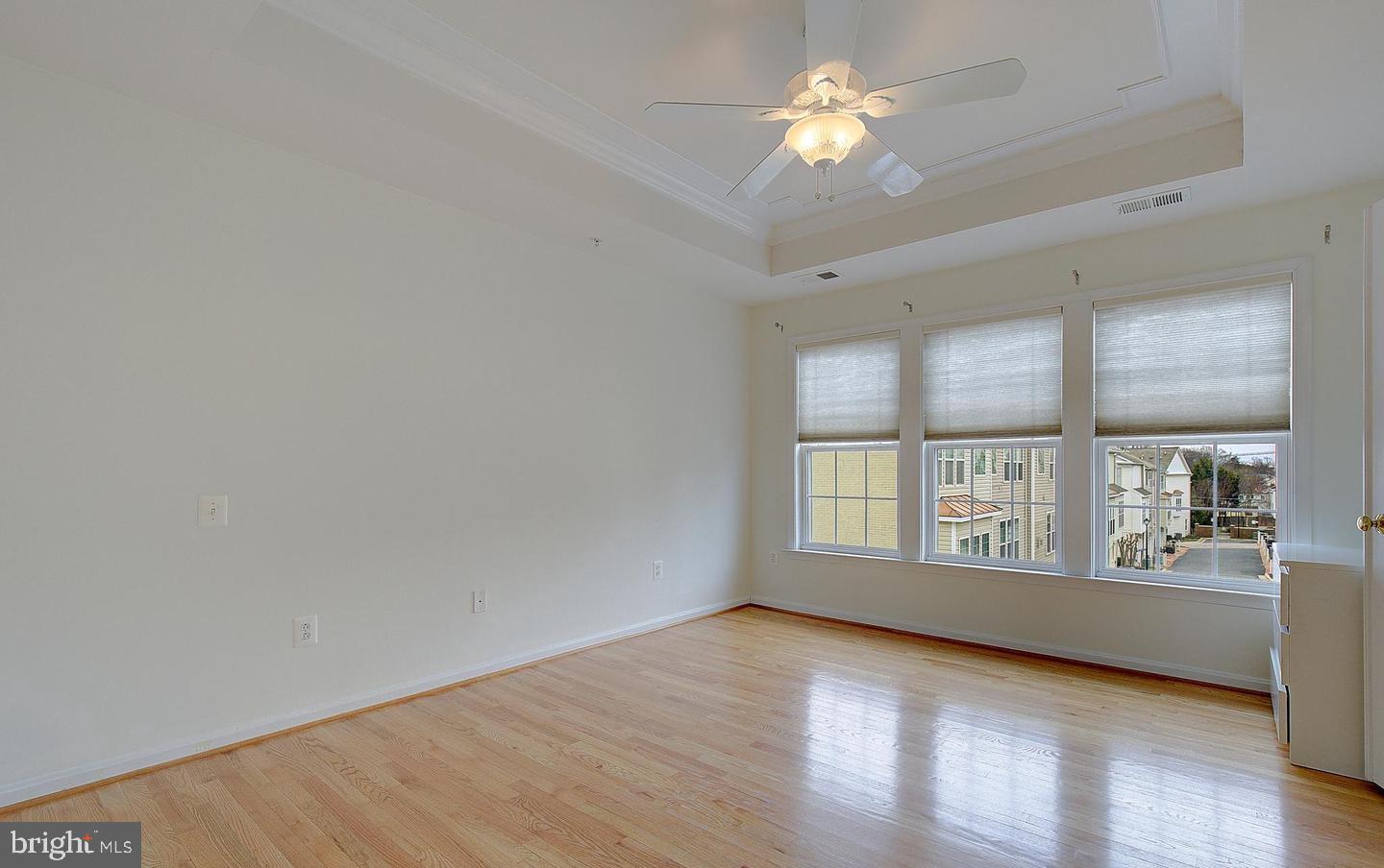 WHEATON HILLS - Residential Lease