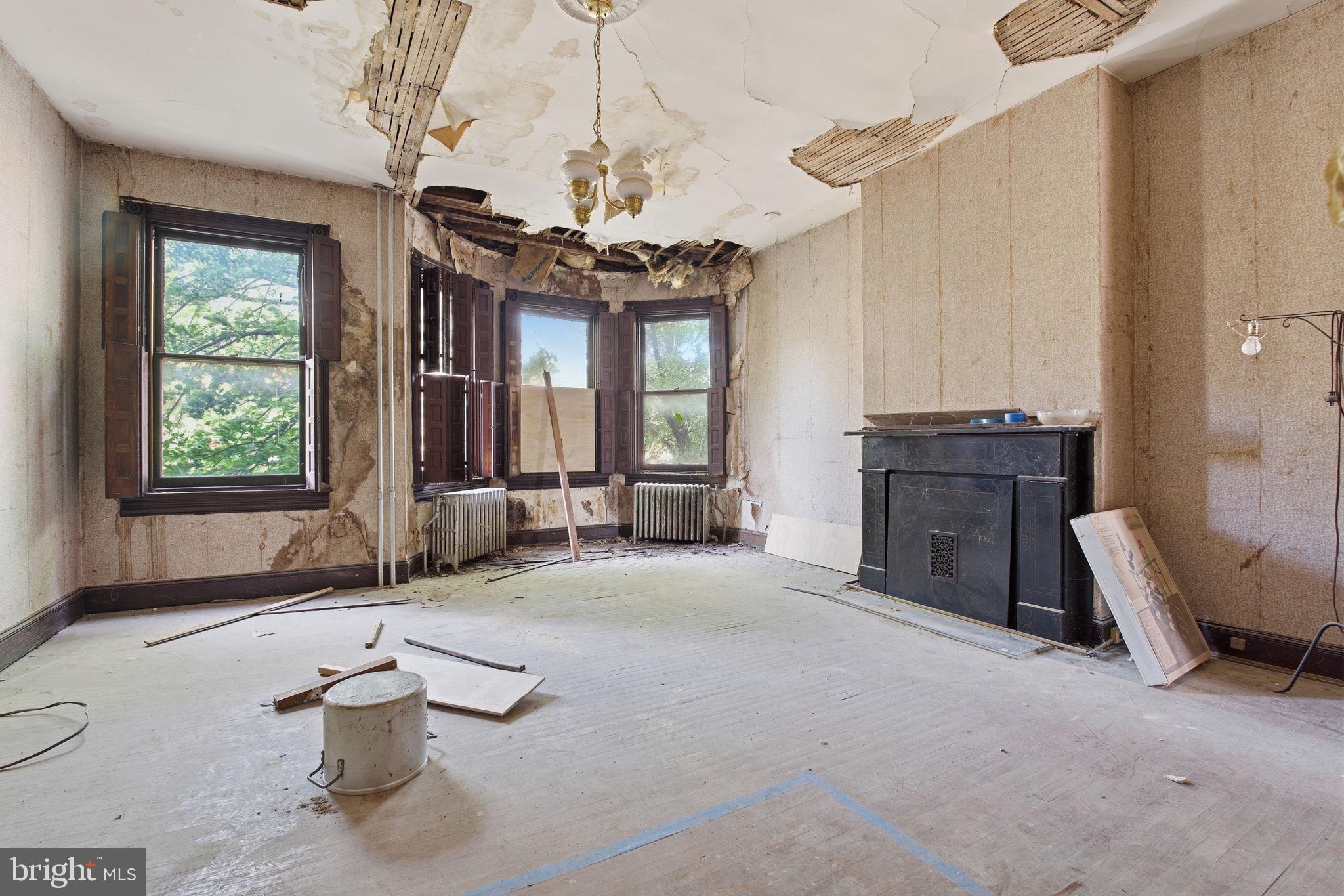 RESERVOIR HILL - Residential