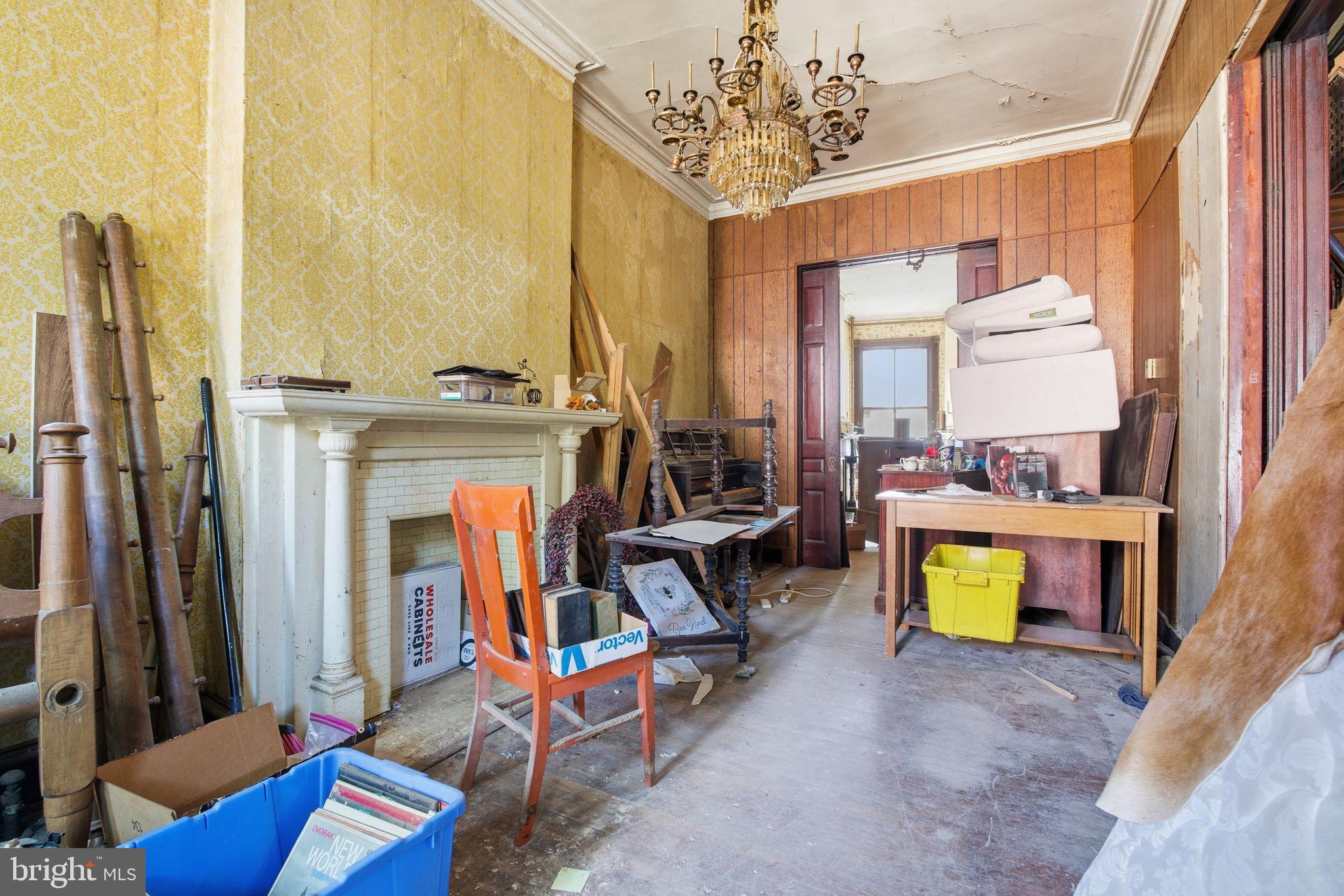 RESERVOIR HILL - Residential