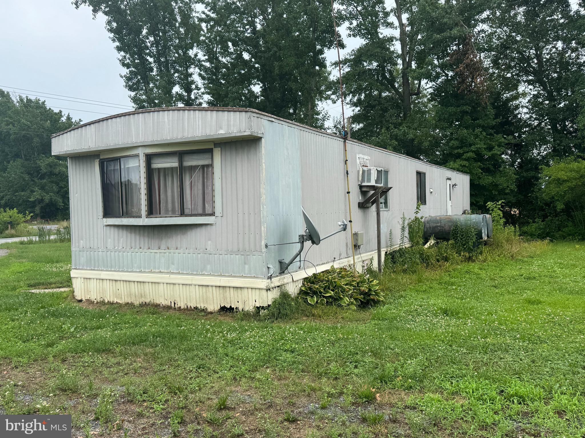 576 FLEMINGS LANDING ROAD