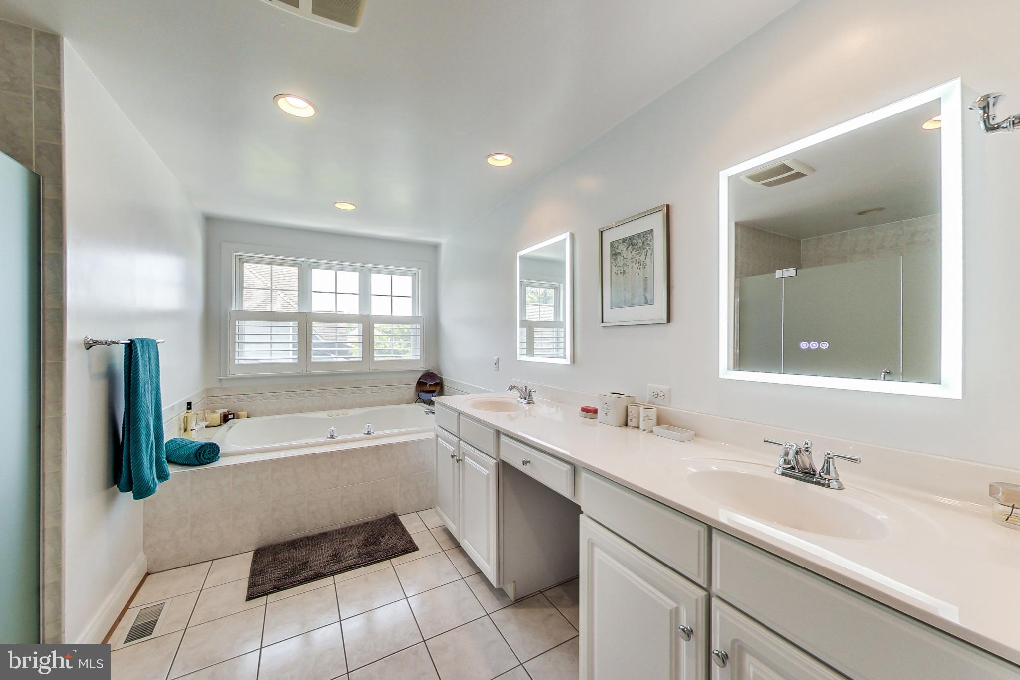 SWAN POINT SUB - Residential