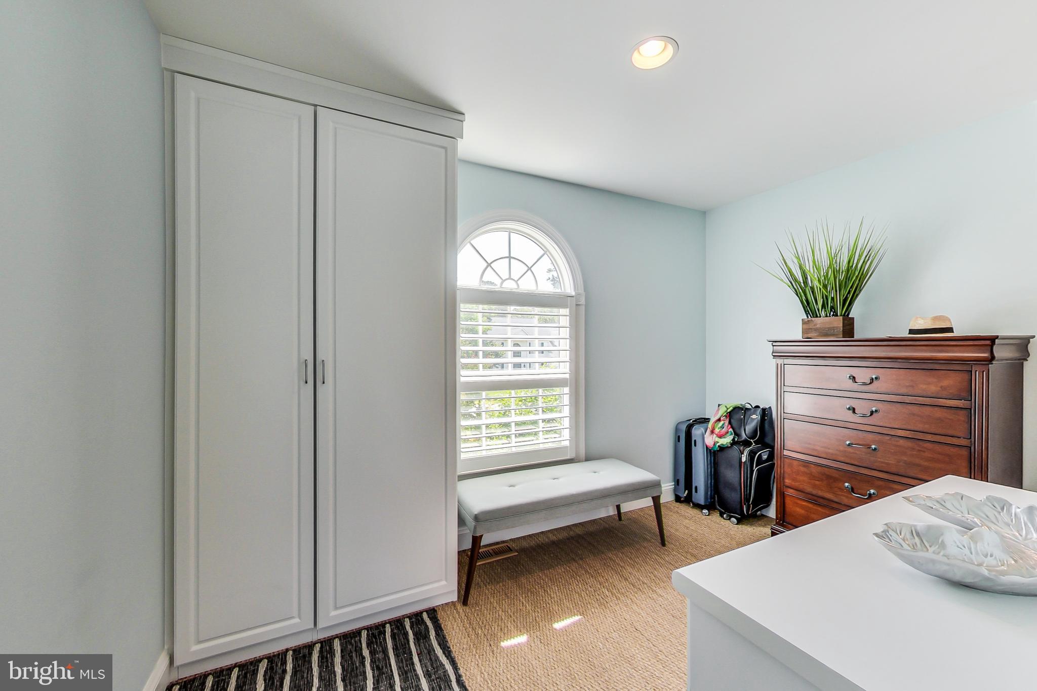 SWAN POINT SUB - Residential