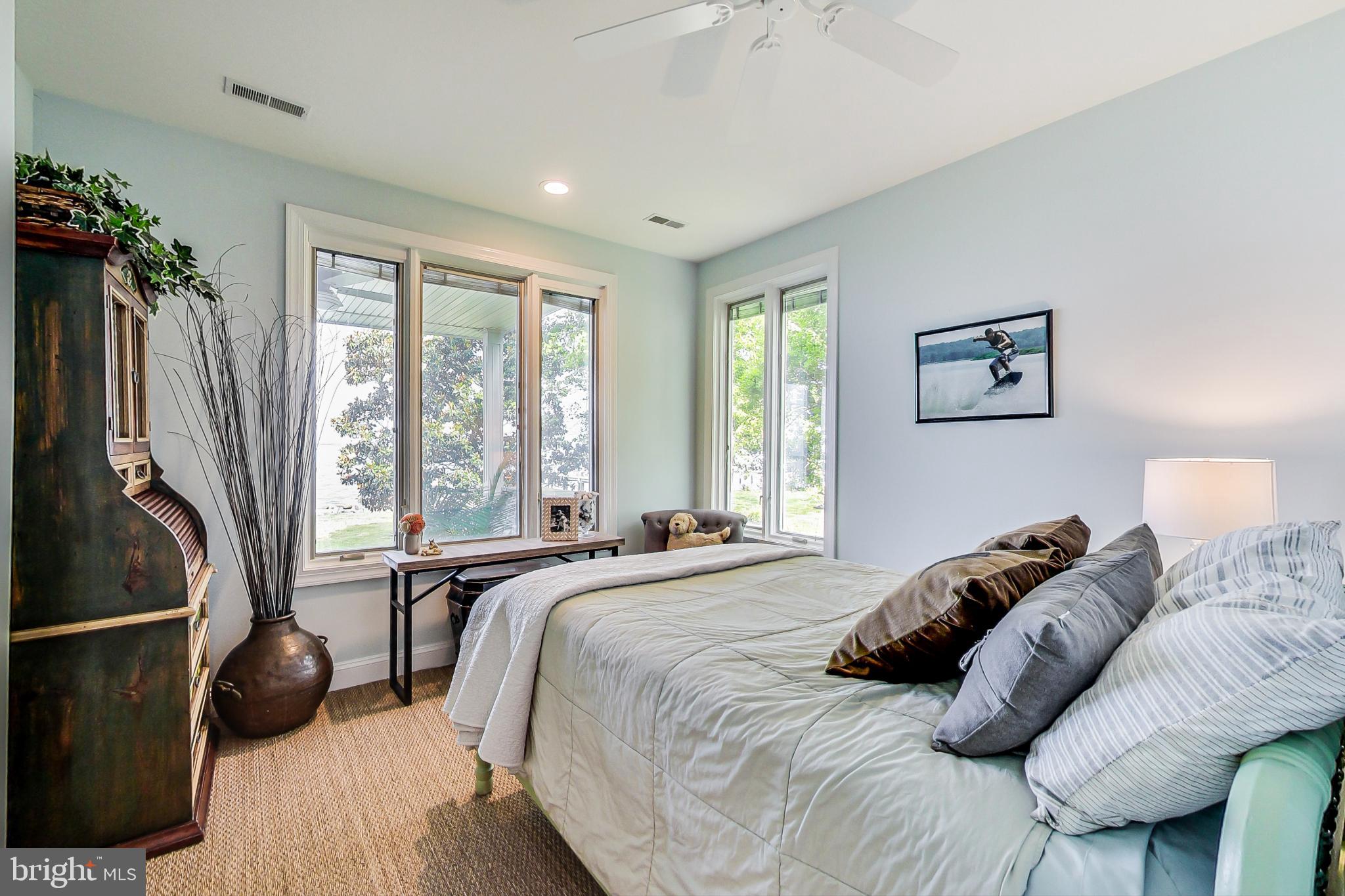 SWAN POINT SUB - Residential