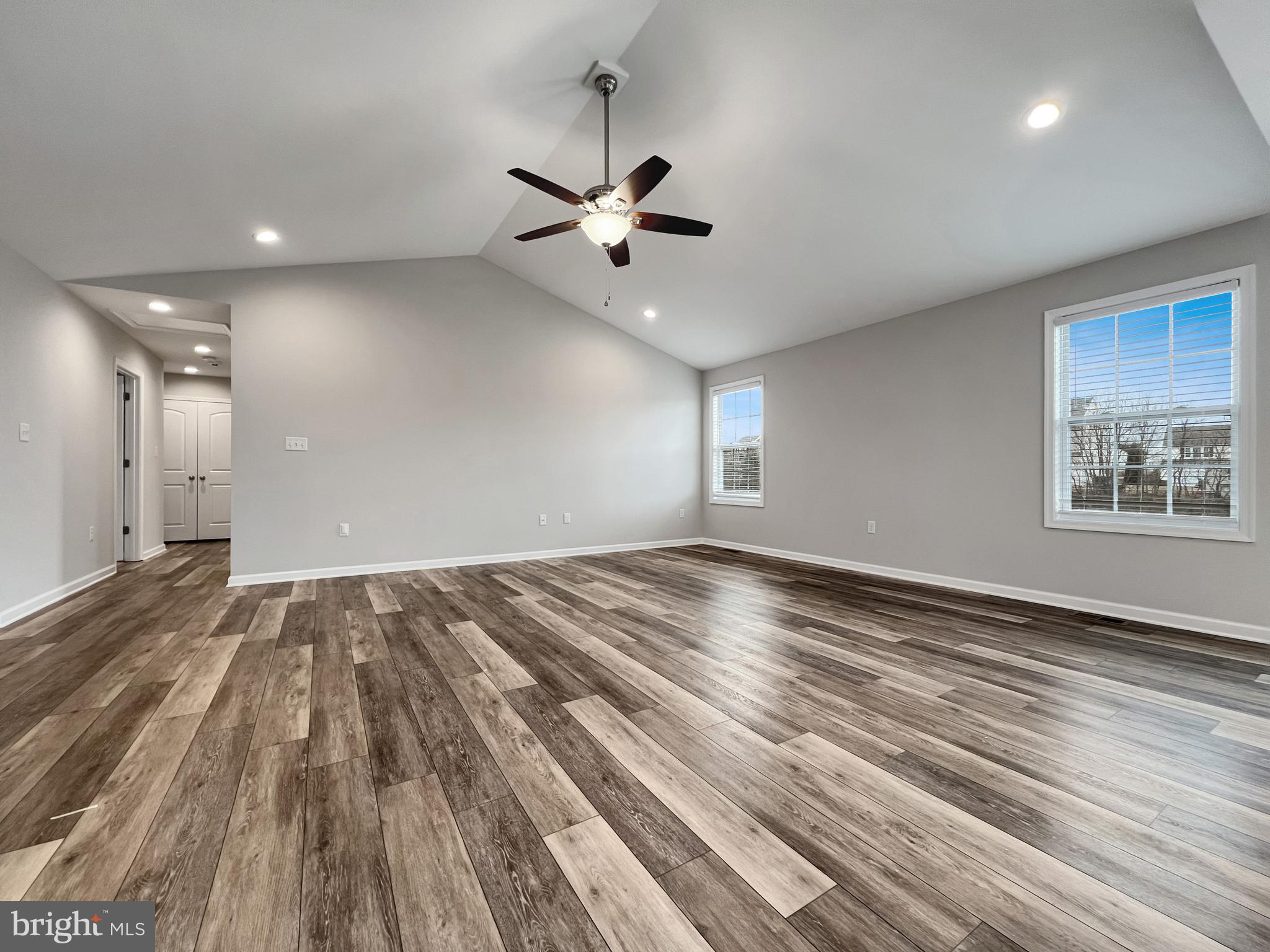 PRENTISS POINT - Residential