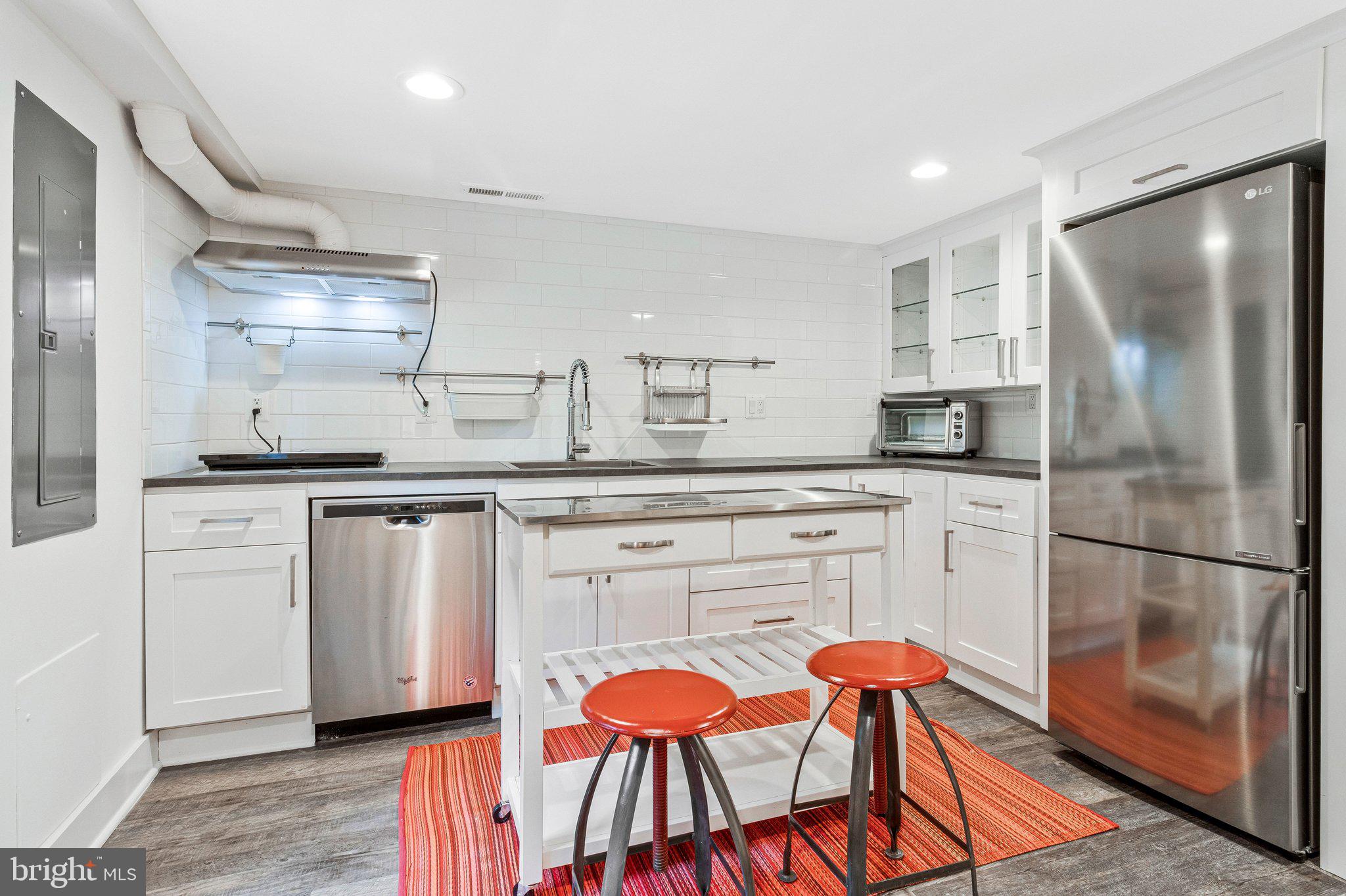 CHERRYDALE - Residential