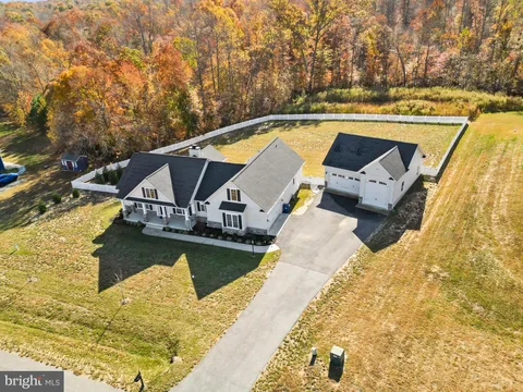 16008 Ambleside Court, Hughesville, MD MLS: MDCH2040410