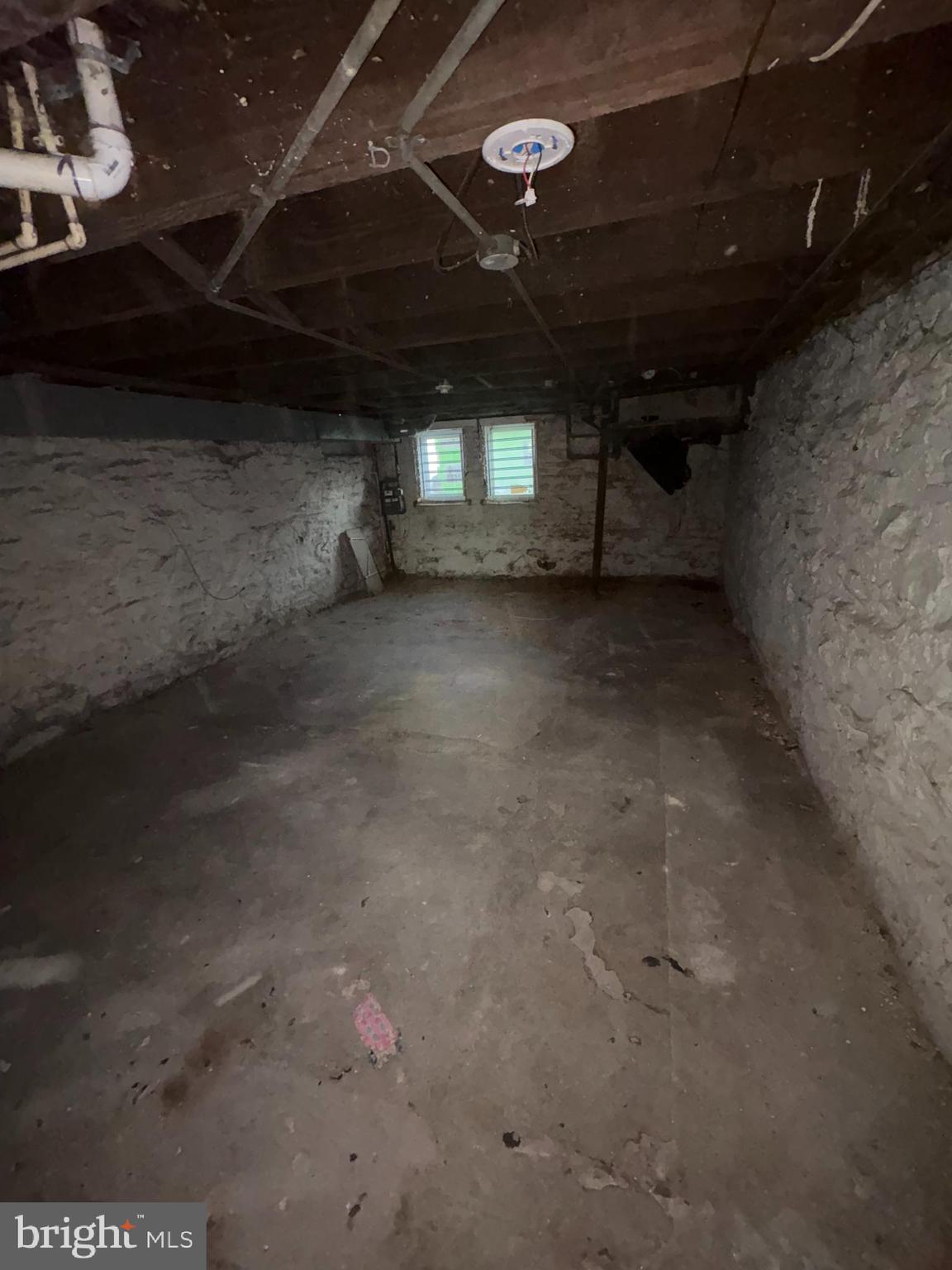 MONDAWMIN - Residential