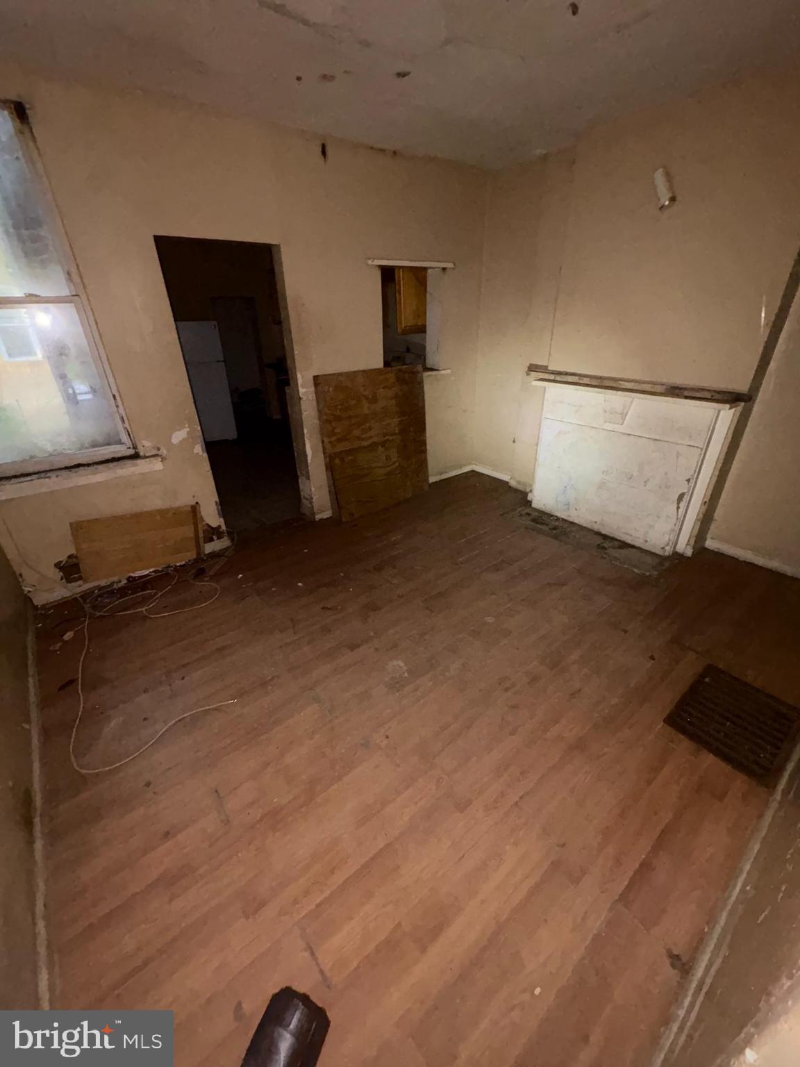 MONDAWMIN - Residential