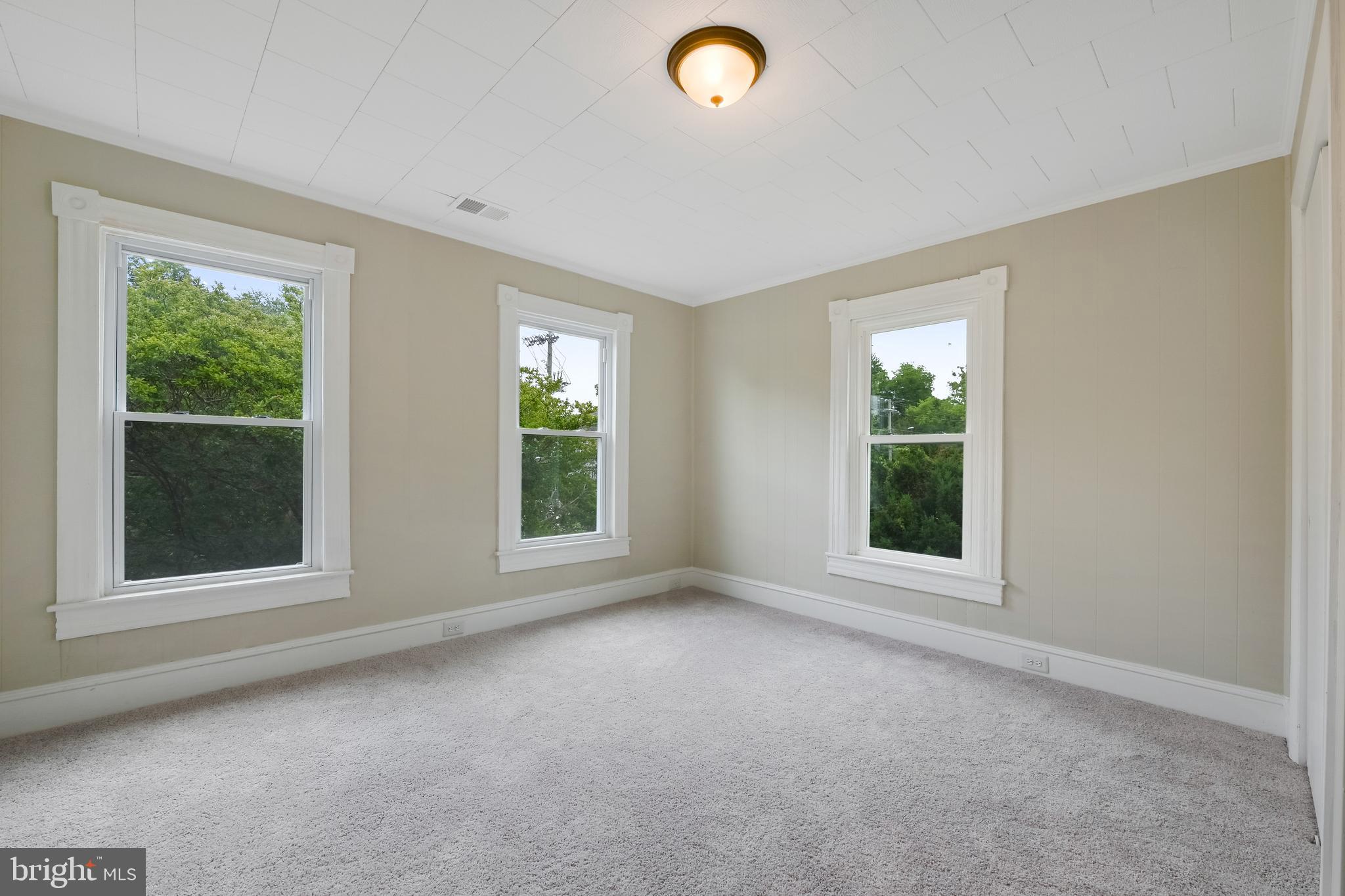 CAMBRIDGE - Residential