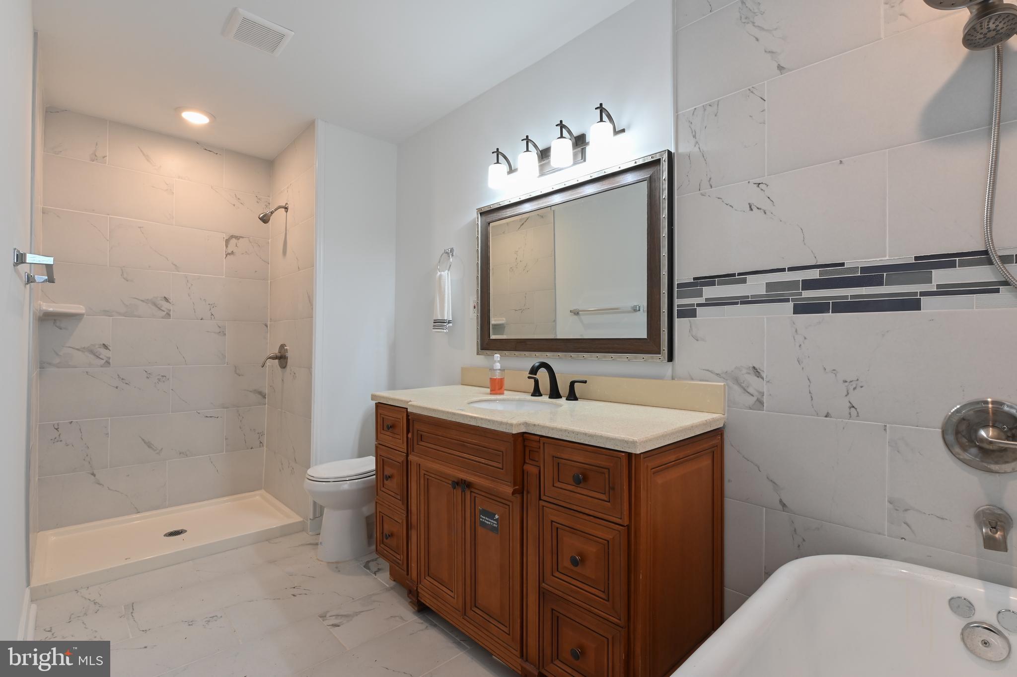 CAMBRIDGE - Residential