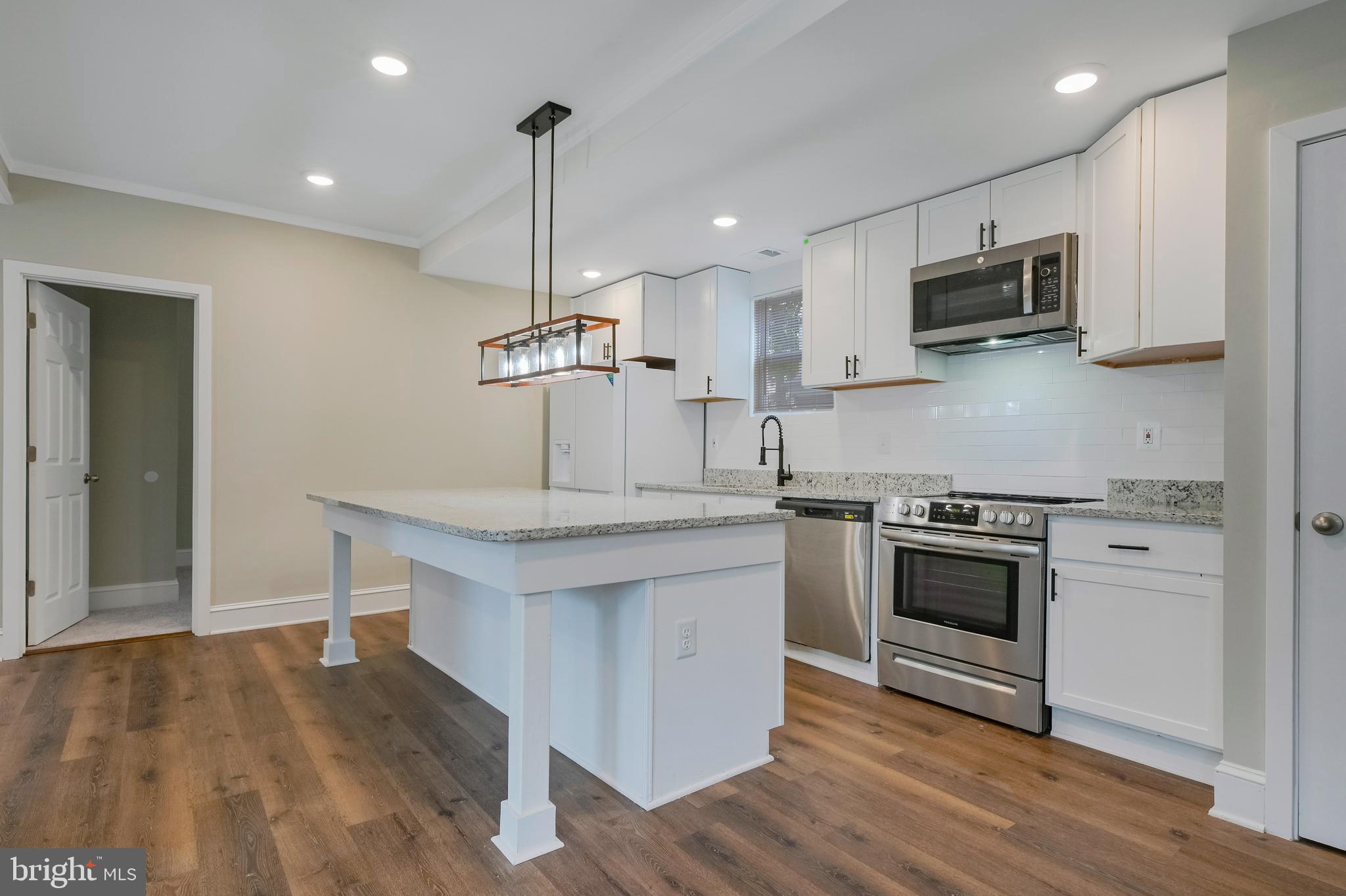 CAMBRIDGE - Residential