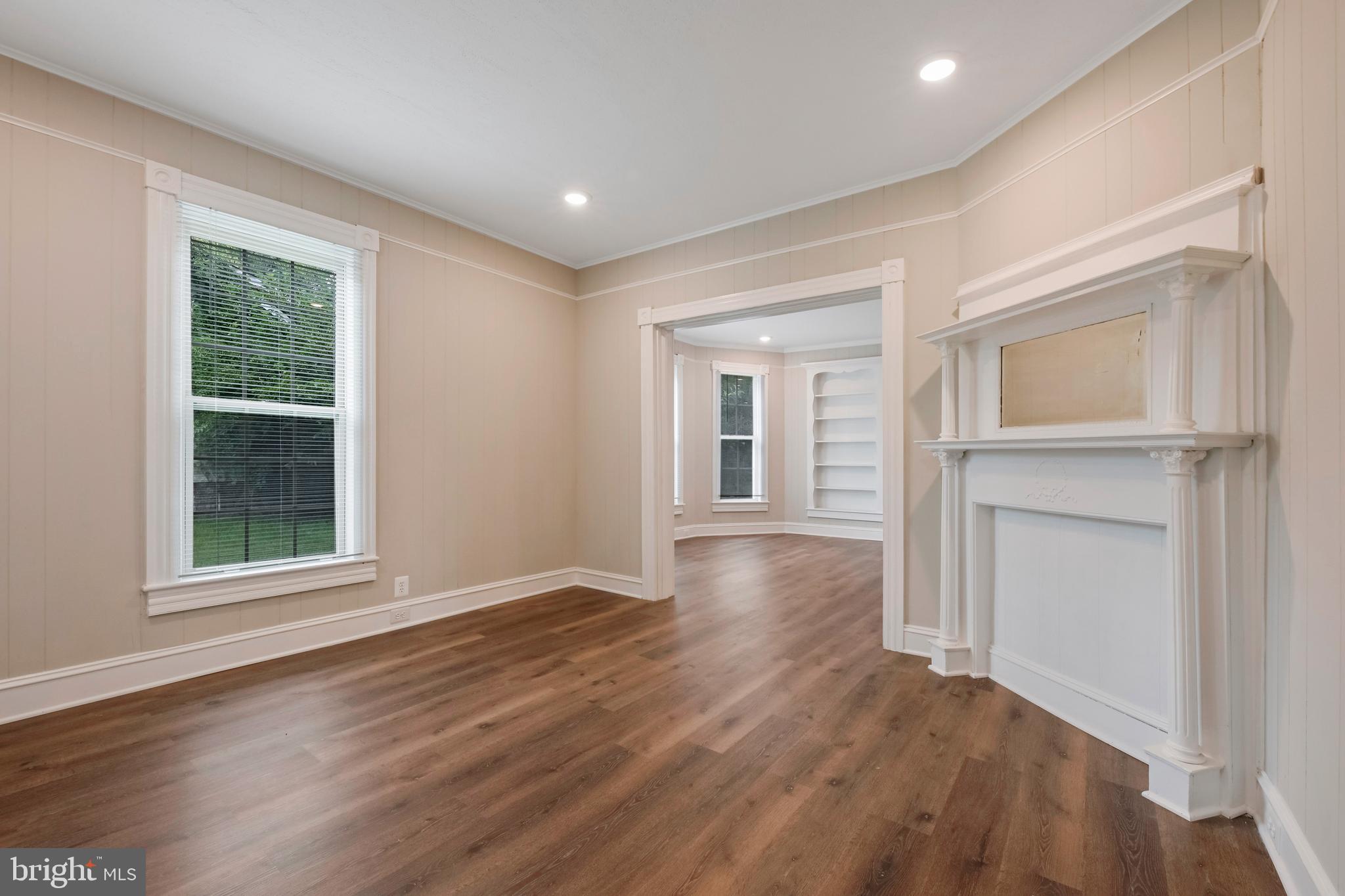 CAMBRIDGE - Residential