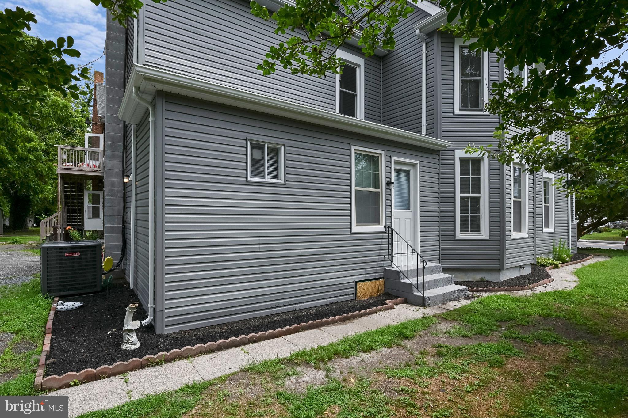 CAMBRIDGE - Residential