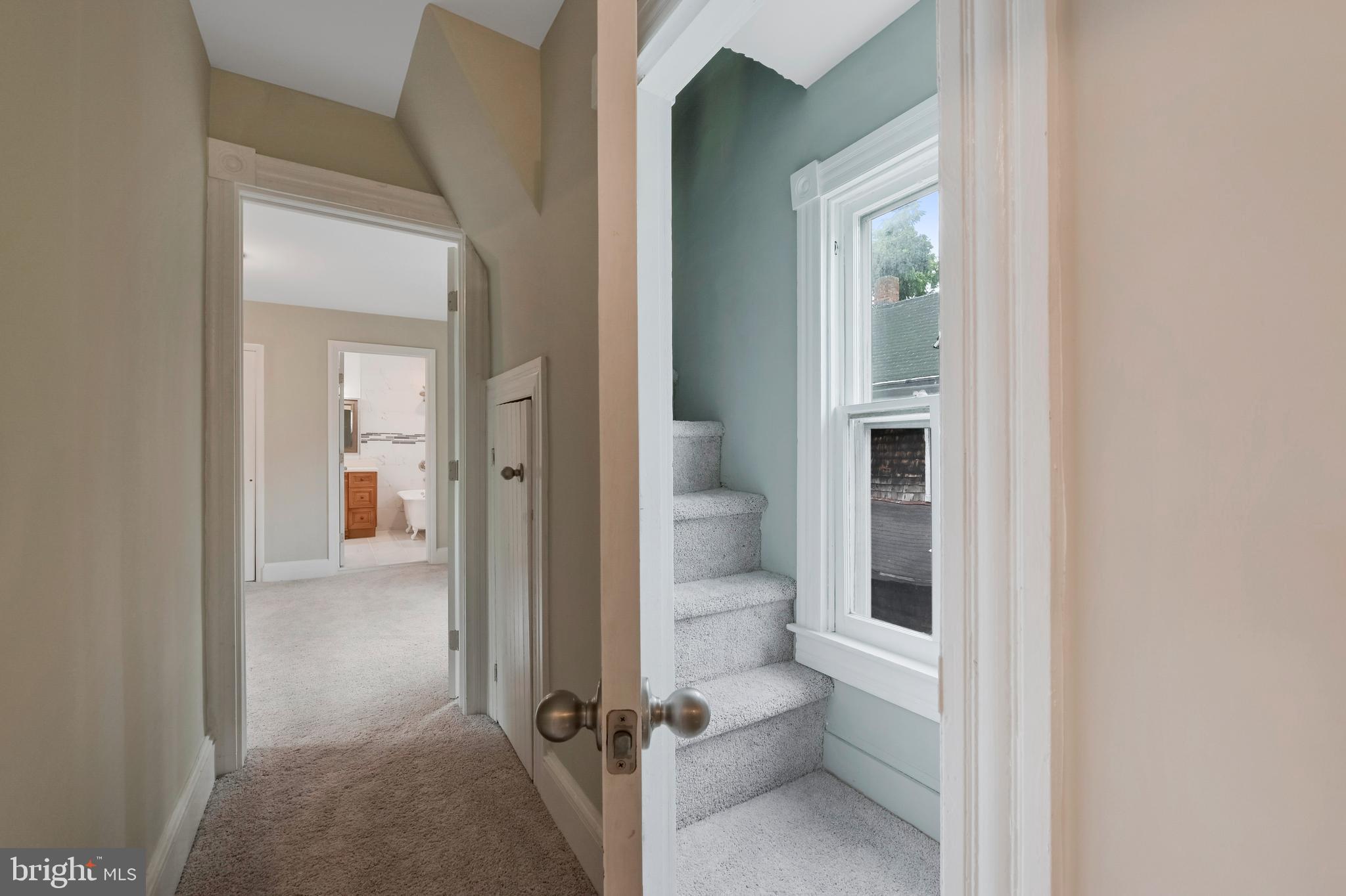 CAMBRIDGE - Residential