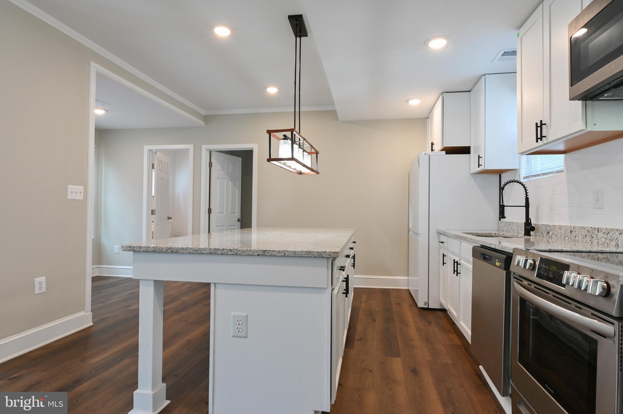 CAMBRIDGE - Residential