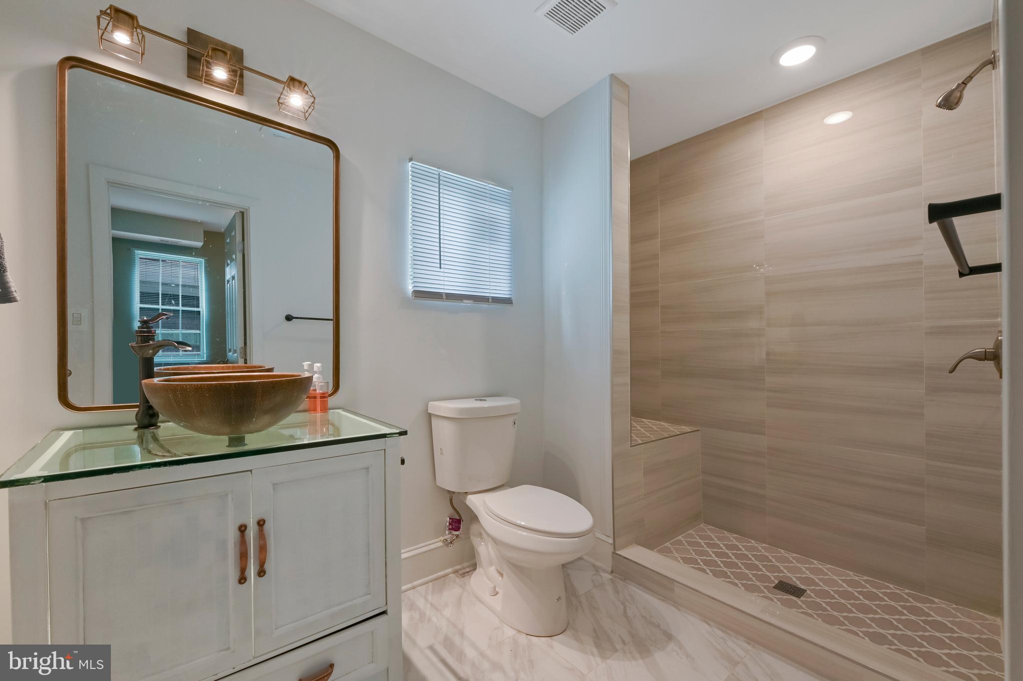 CAMBRIDGE - Residential