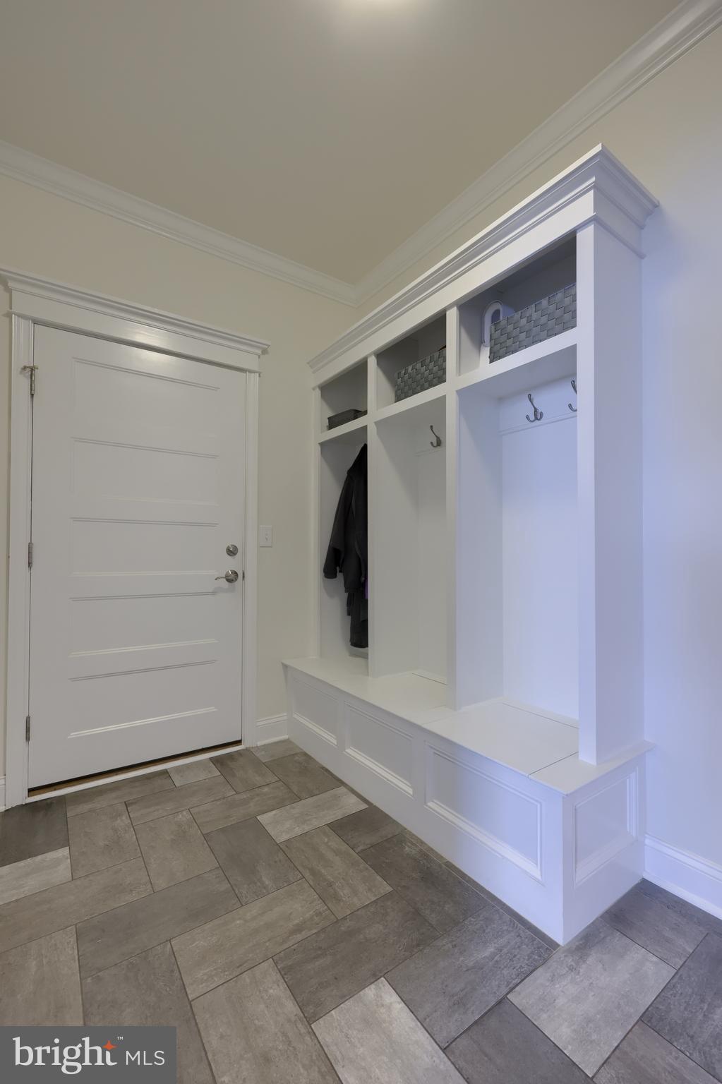 HAYDN MANOR - Residential