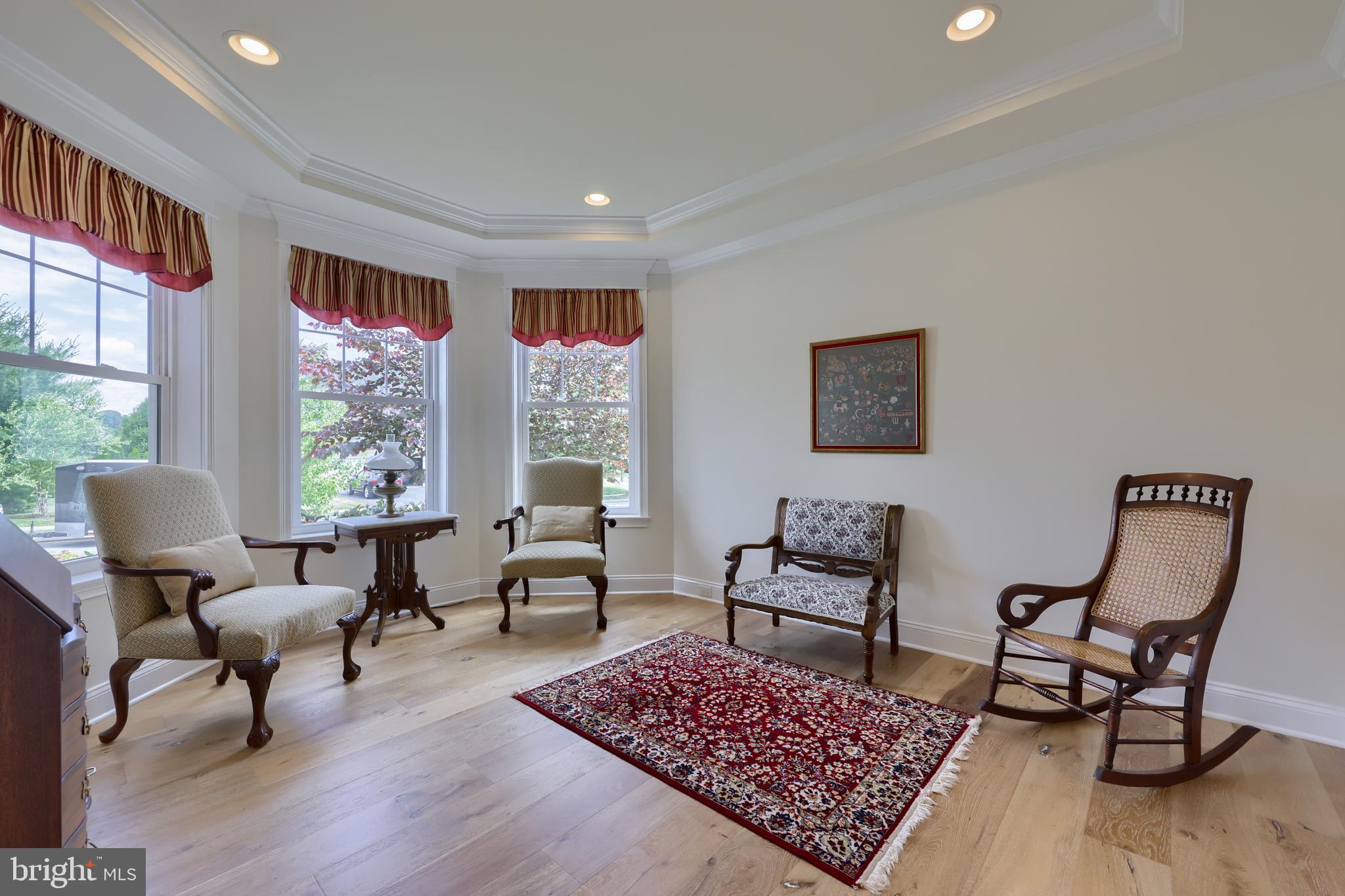 HAYDN MANOR - Residential