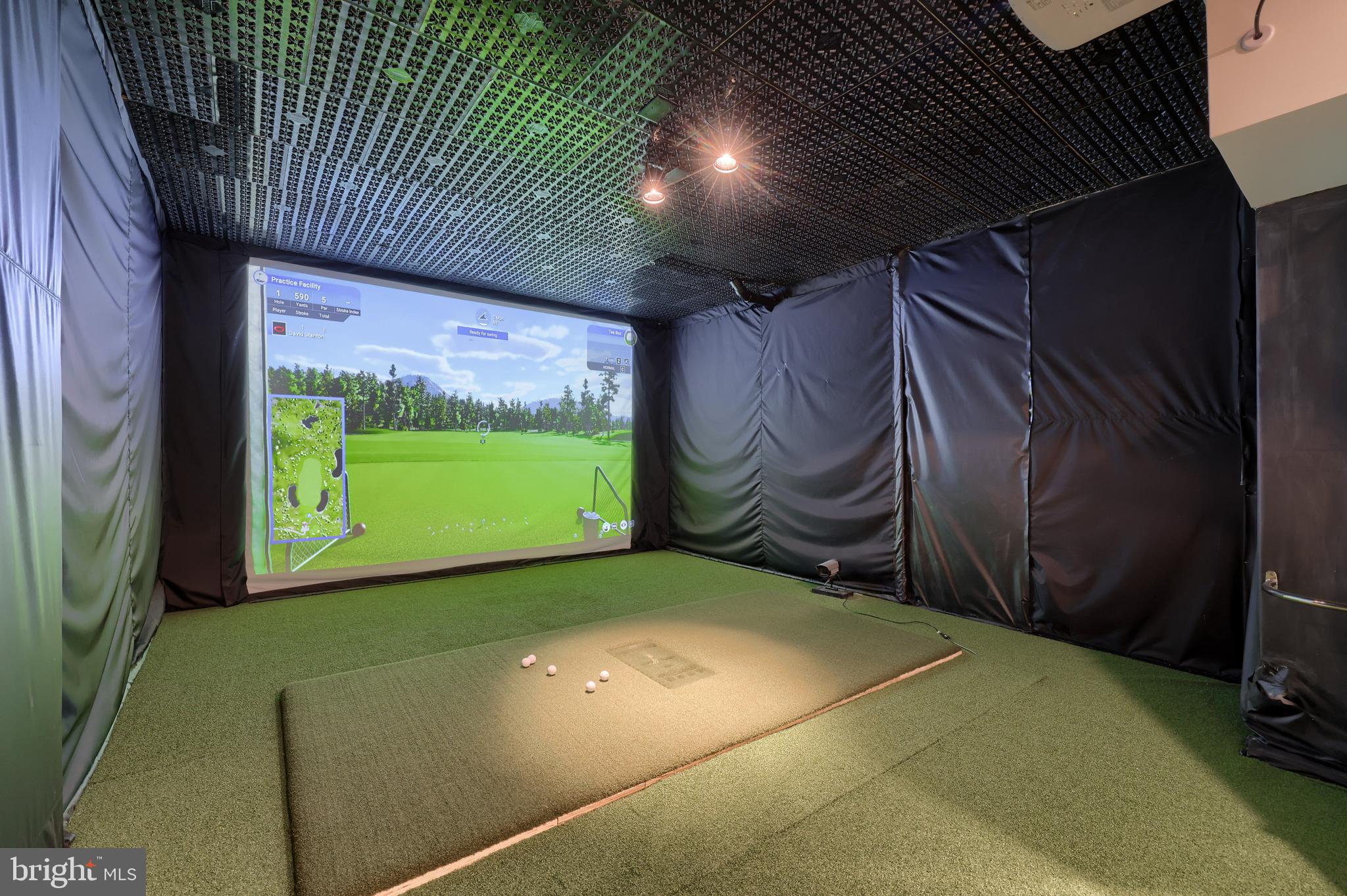 HAYDN MANOR - Residential