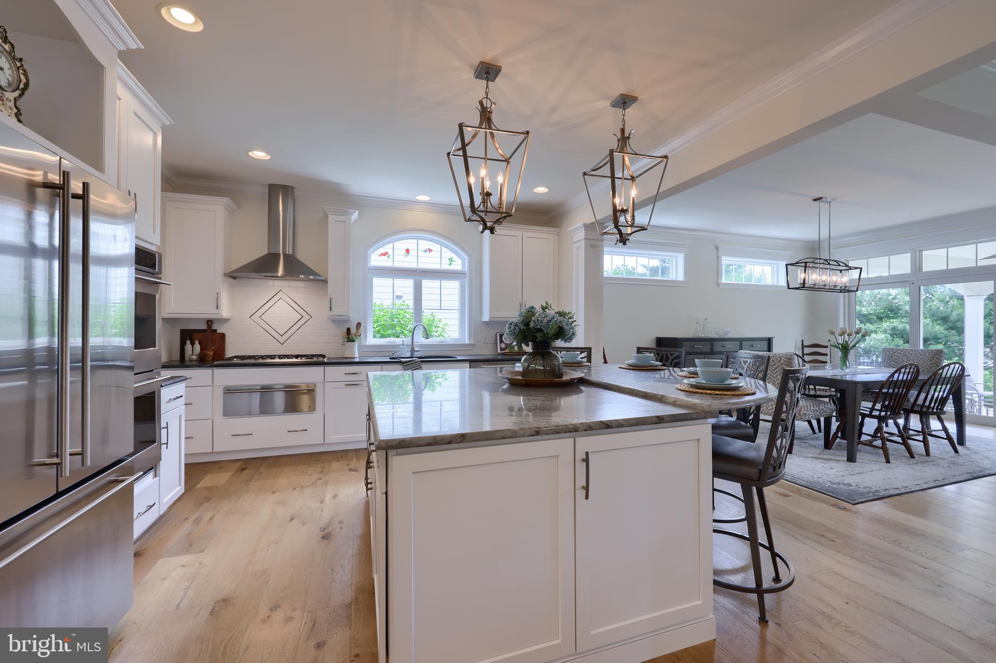 HAYDN MANOR - Residential