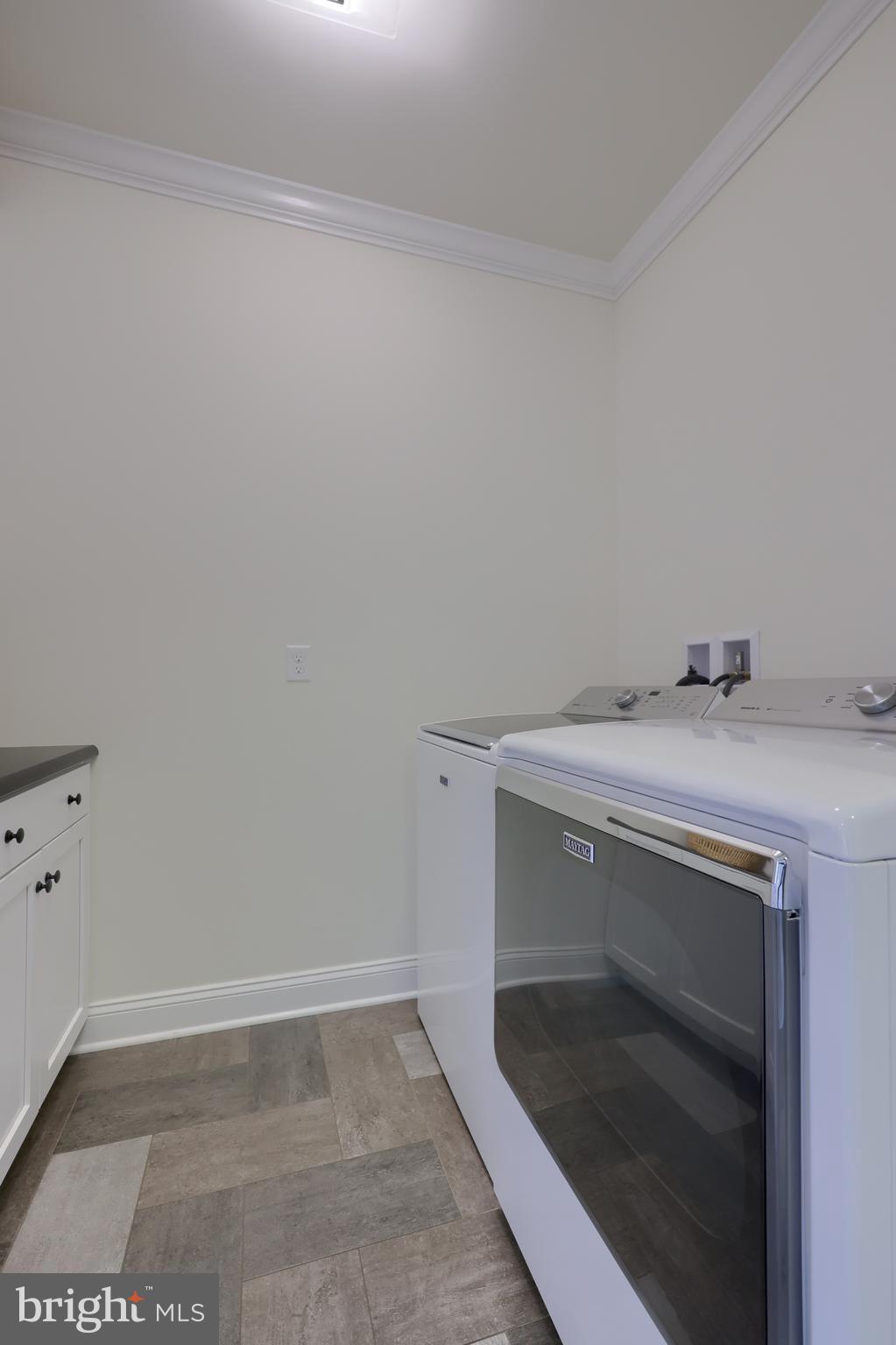 HAYDN MANOR - Residential