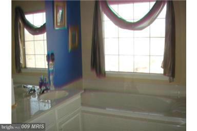 RIDGELEIGH - Residential Lease