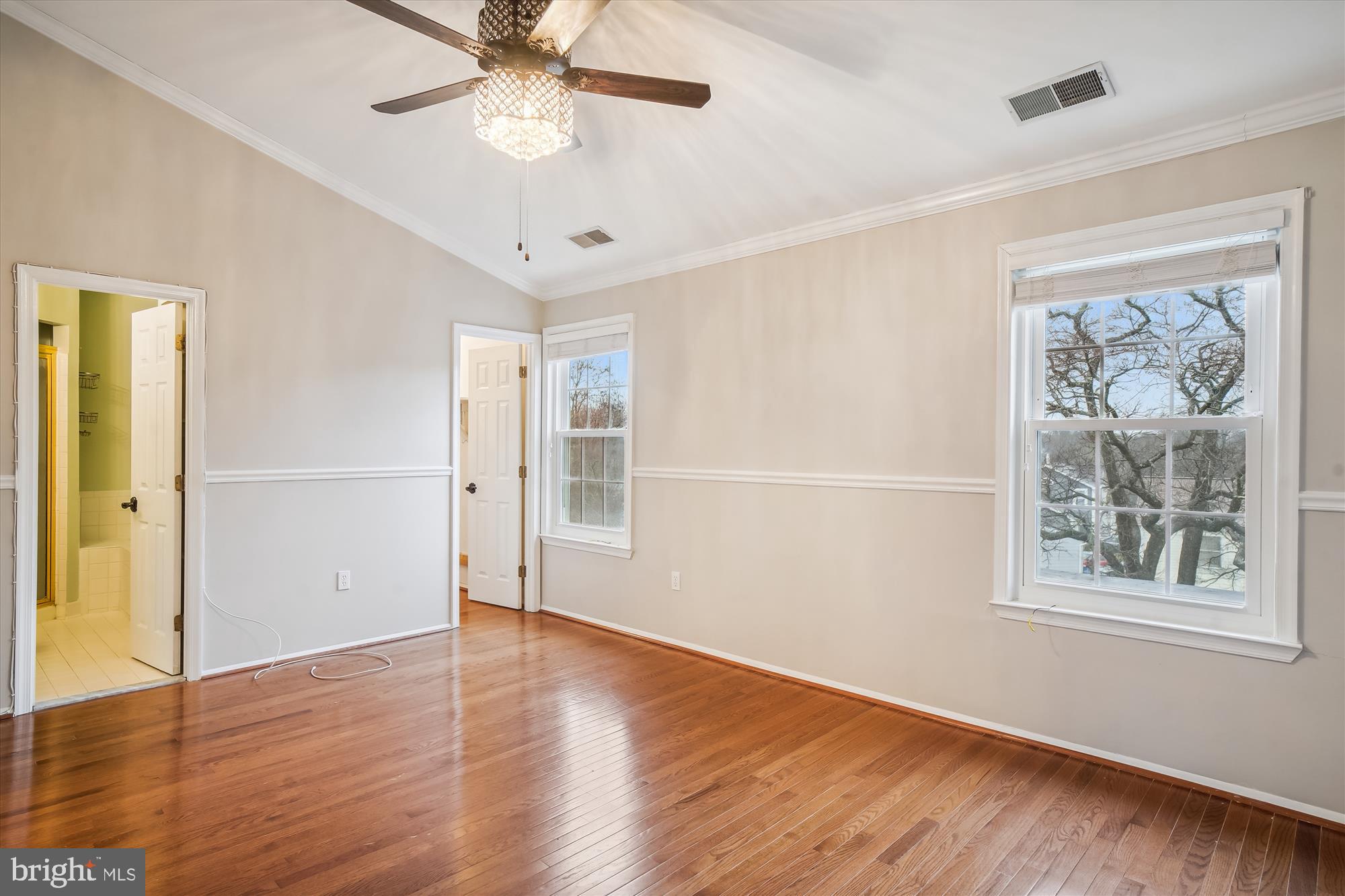 FLOWER HILL - Residential