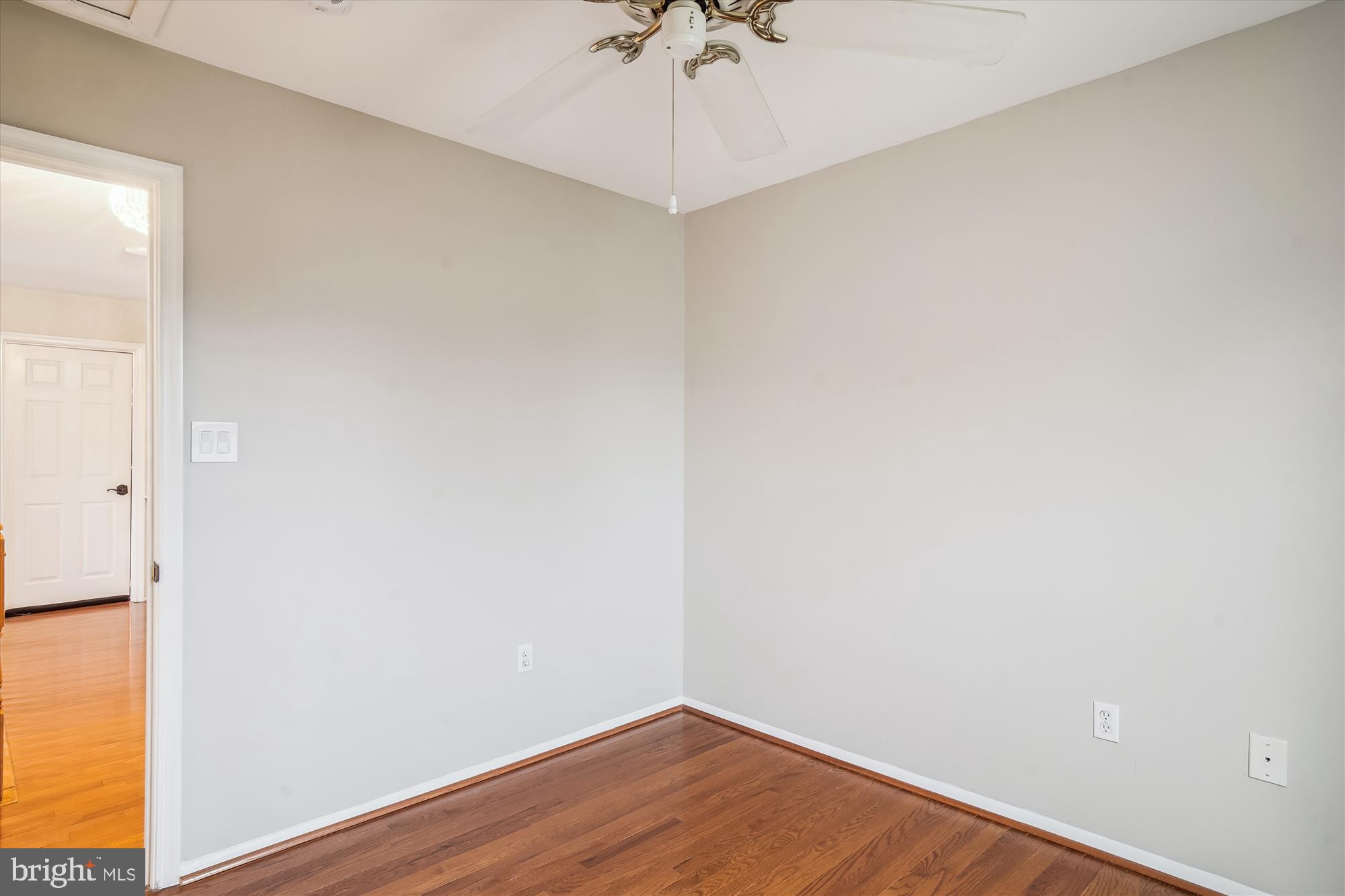 FLOWER HILL - Residential