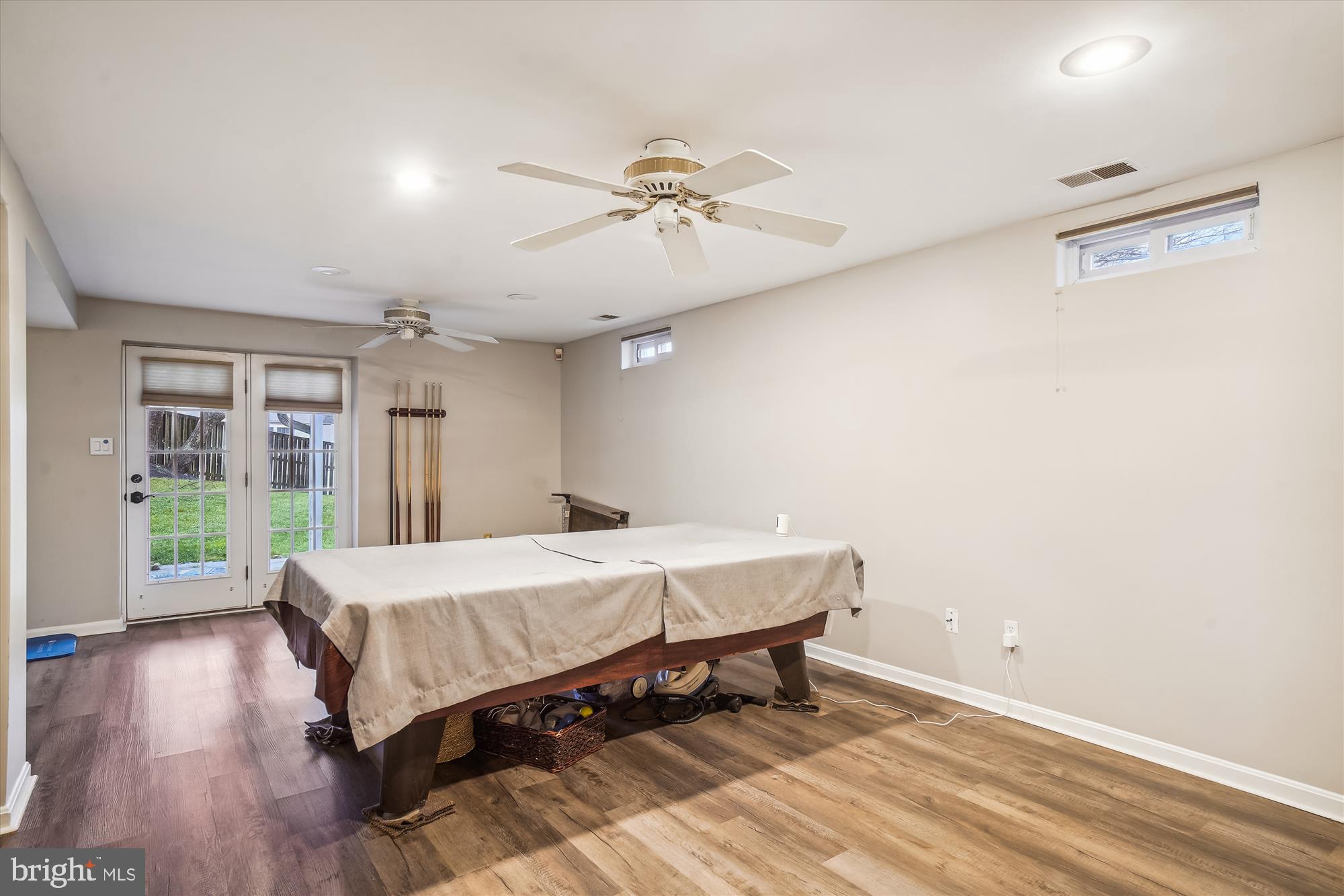 FLOWER HILL - Residential