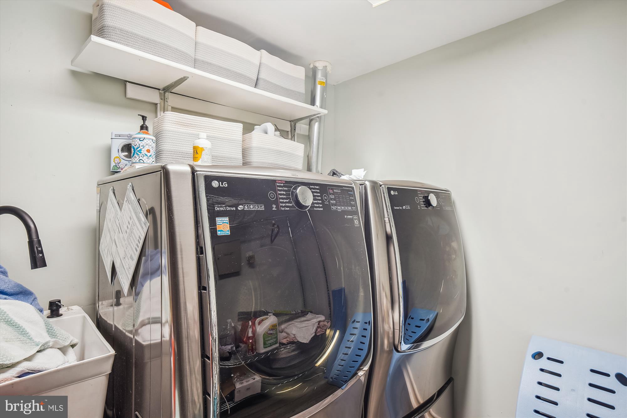 FLOWER HILL - Residential