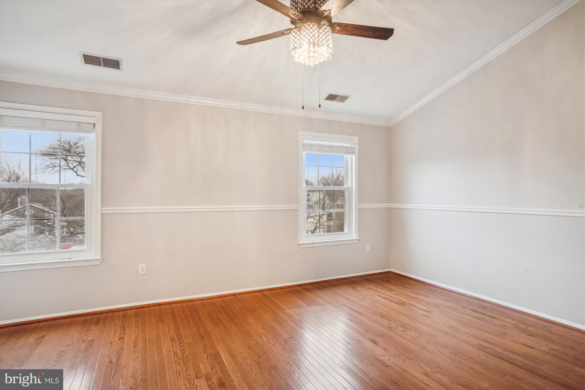 FLOWER HILL - Residential